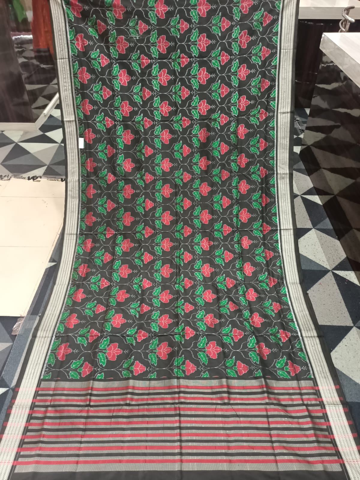 Black Hibiscus Design Sambalpuri Silk Saree