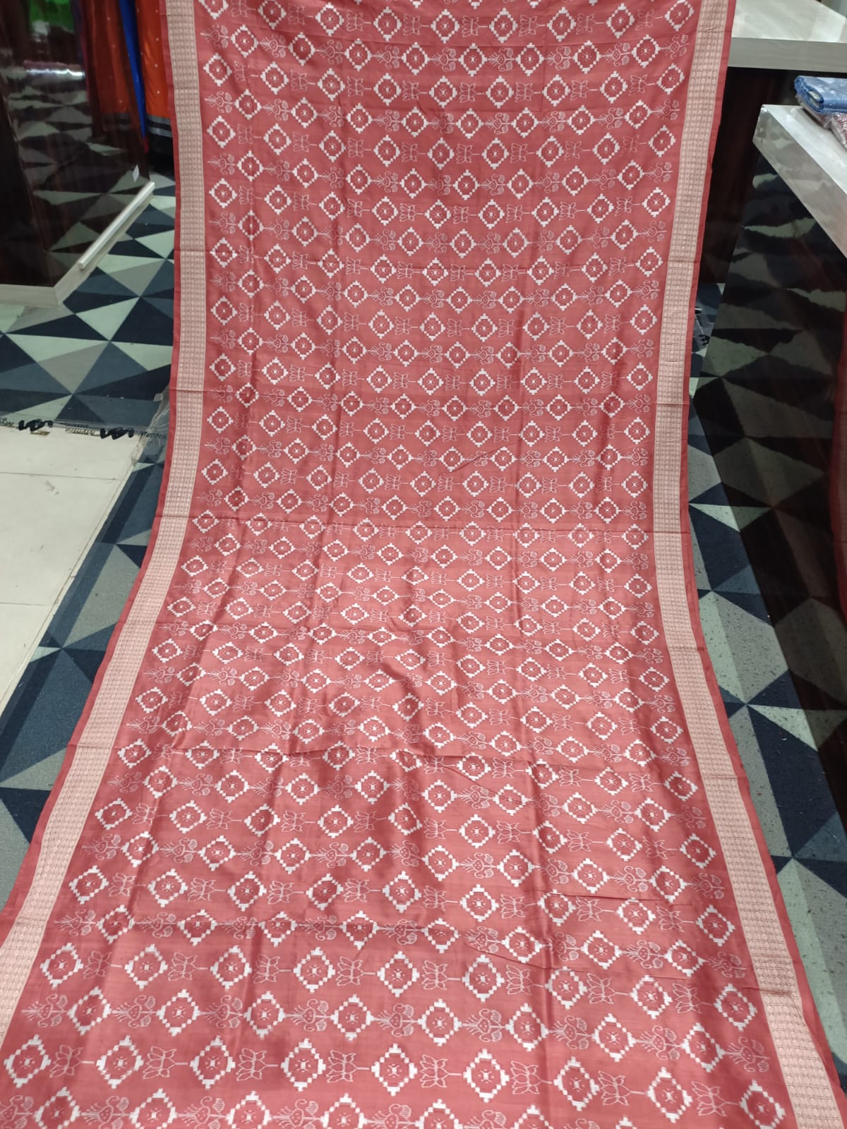Peach White Pasapali & Lotus Natural Dye Sambalpuri Silk Saree