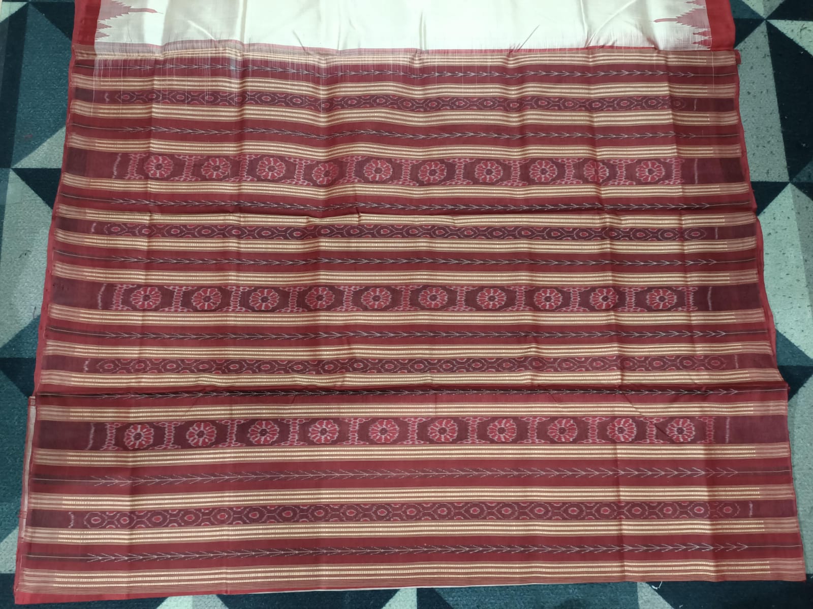 Tusserite Maroon Phoda Kumbha Tusser Silk Saree