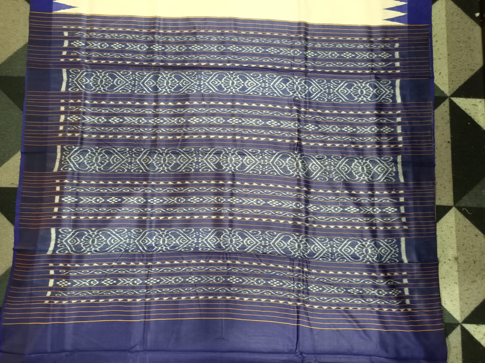 White Blue Kumbha Border Eri Tusser Silk Saree