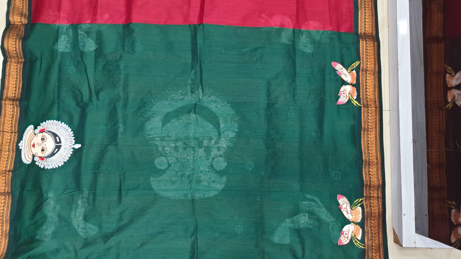 Maroon Green Odishi Face And Mudra Theme Pattachitra South Cotton Saree