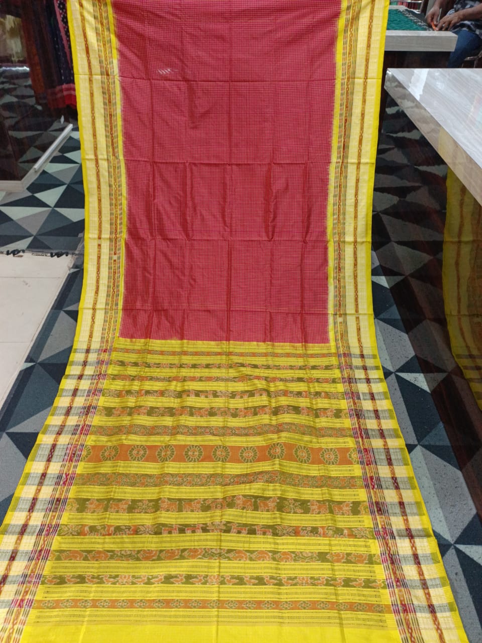 Maroon Yellow Sachipar Odisha Handloom Sambalpuri Silk Saree