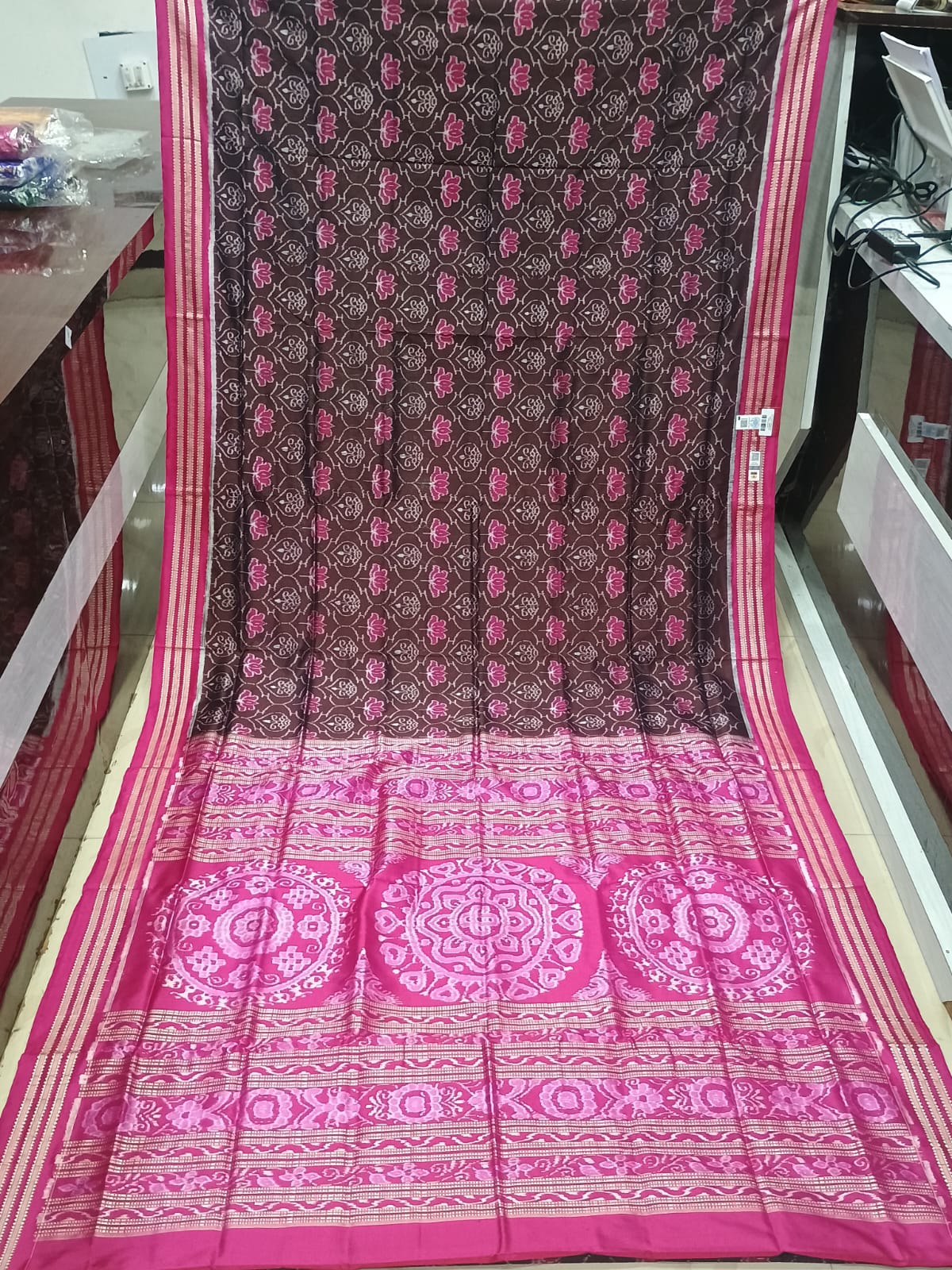Coffee Magenta Lotus Design Sambalpuri Silk Saree