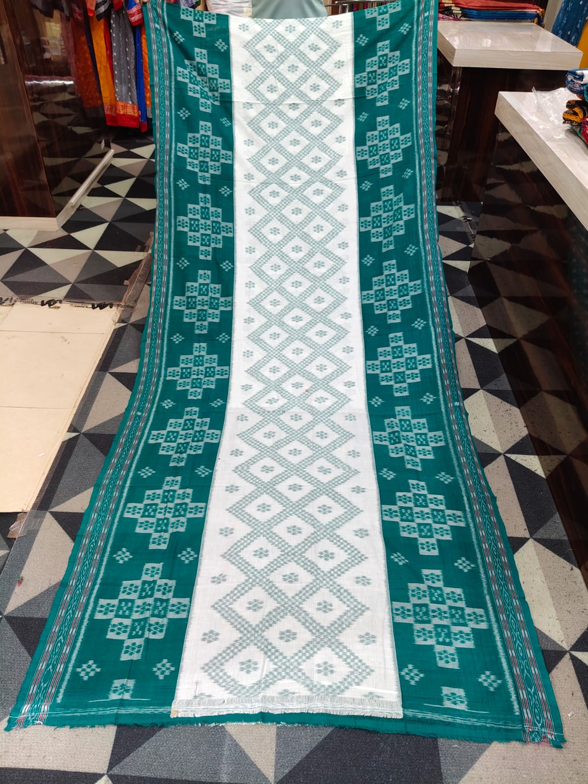 White Rama Green Tarabali Design Khandua Cotton Saree