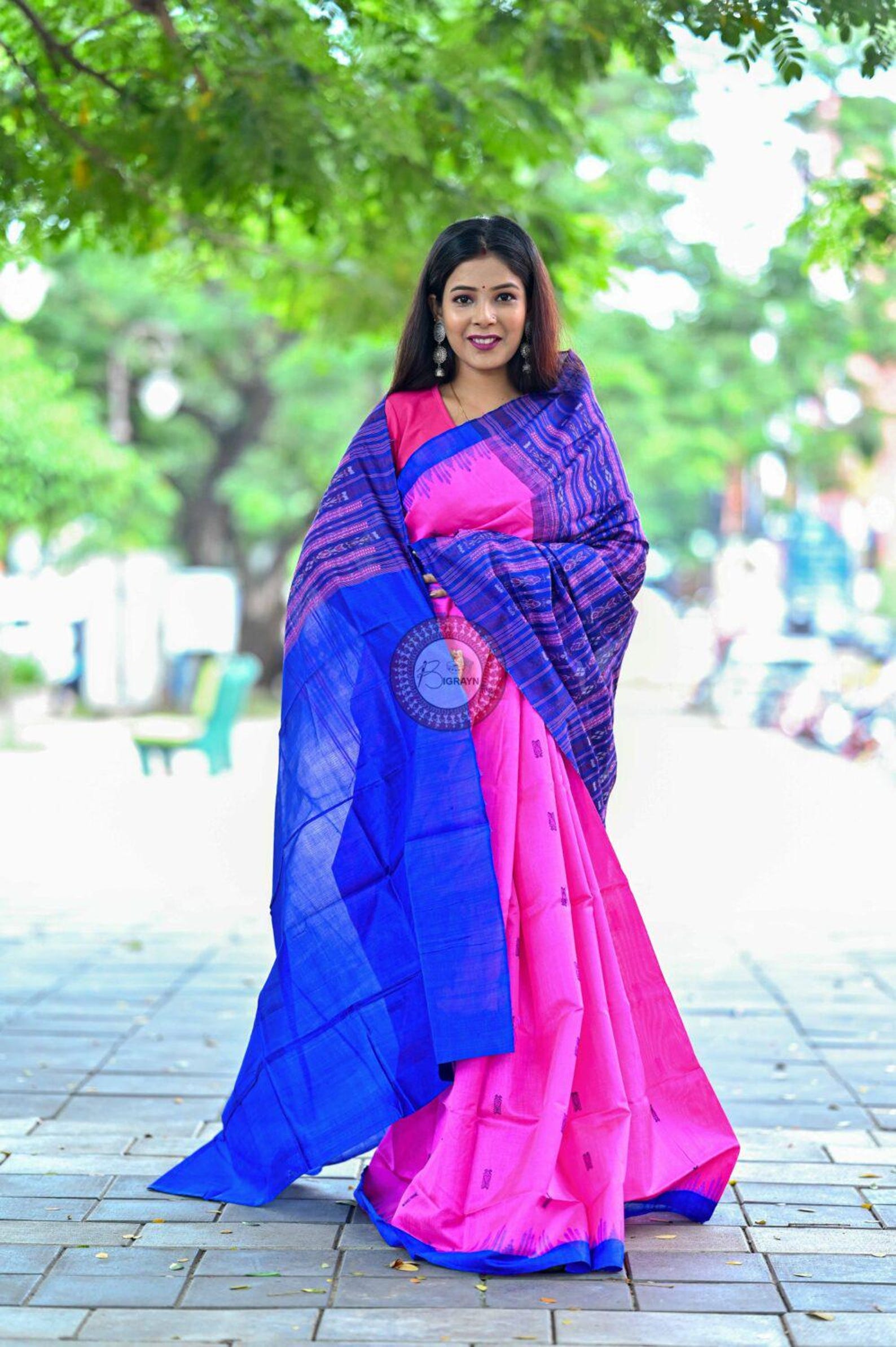 Pink Blue Fish Buti Phoda Kumbha Tussar Saree