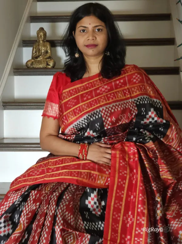 Passapalli 3D Black Maroon Khandua Silk Saree