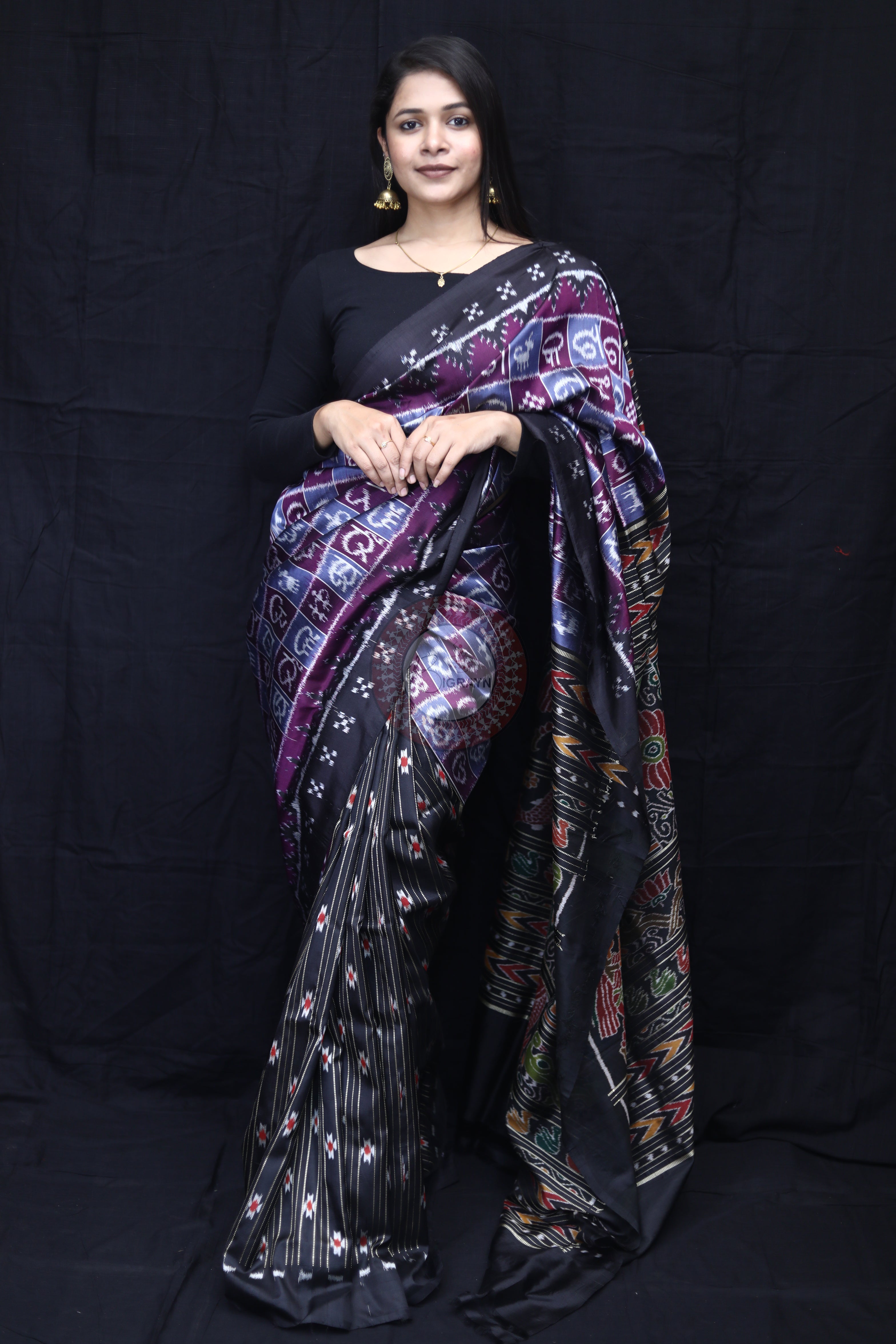 Grey Purple Partly Alphabet Mulberry Silk Saree