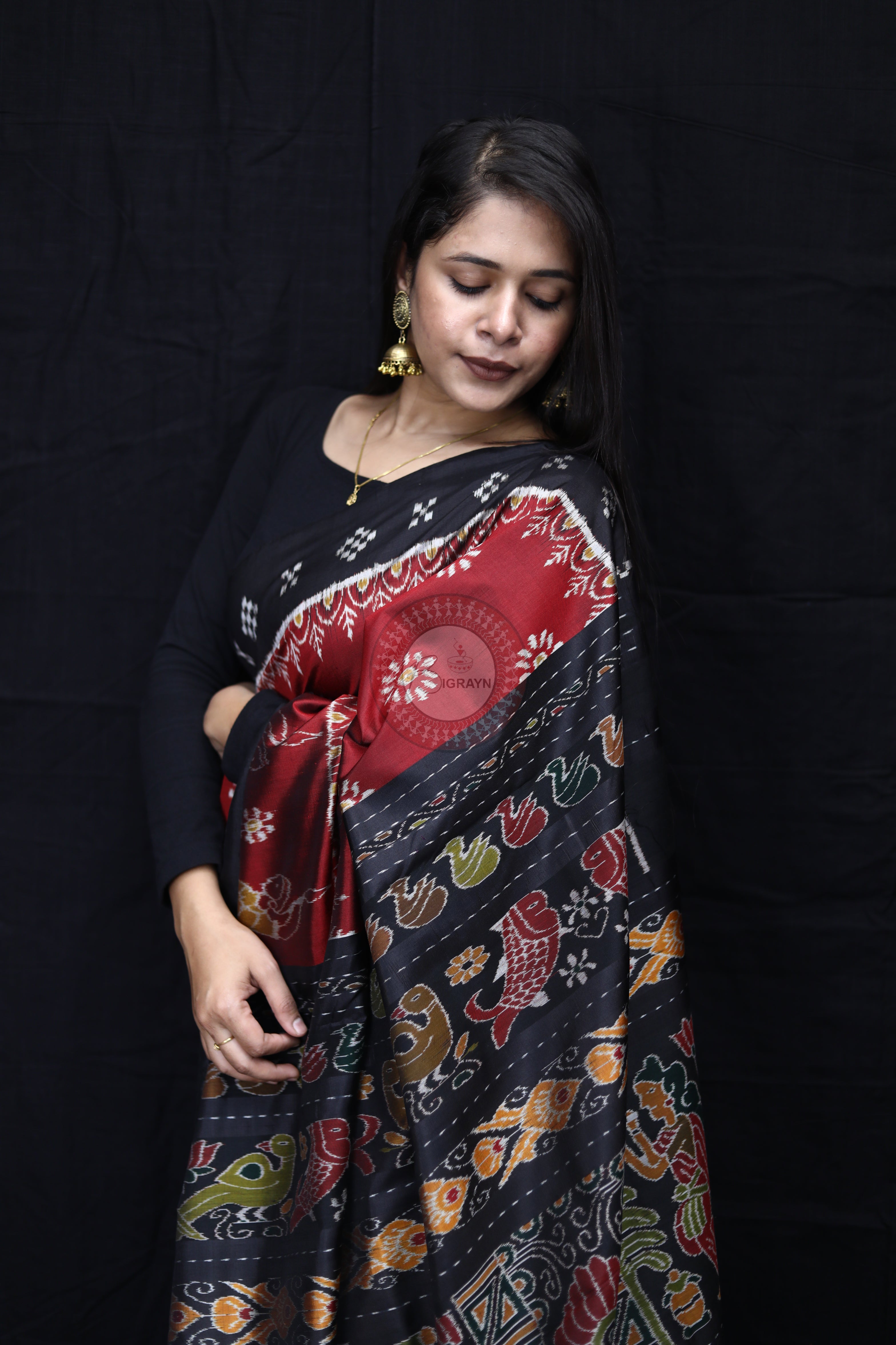 Maroon Black Dancers Scot Flower Mulberry Silk Saree