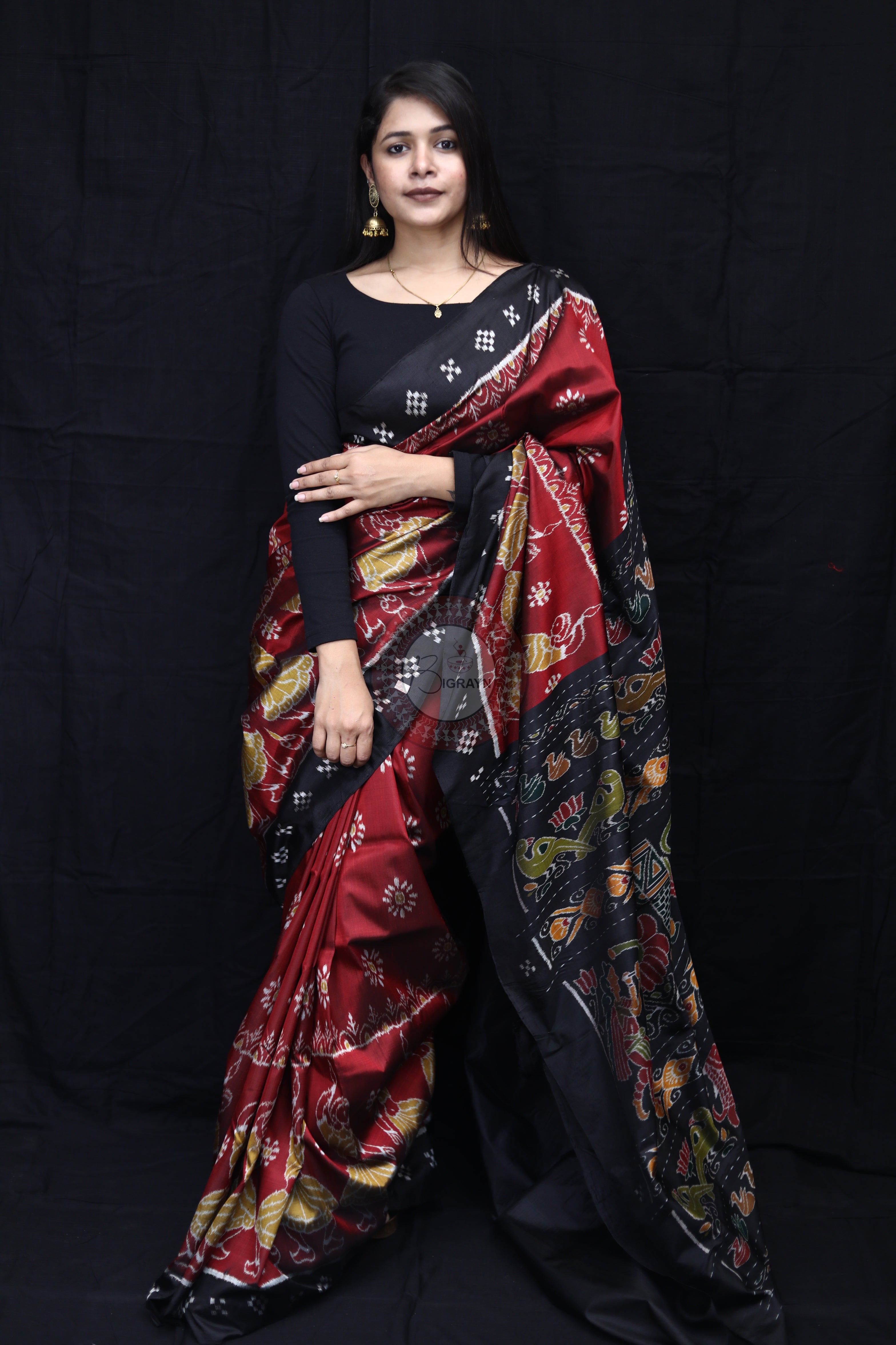 Maroon Black Dancers Scot Flower Mulberry Silk Saree