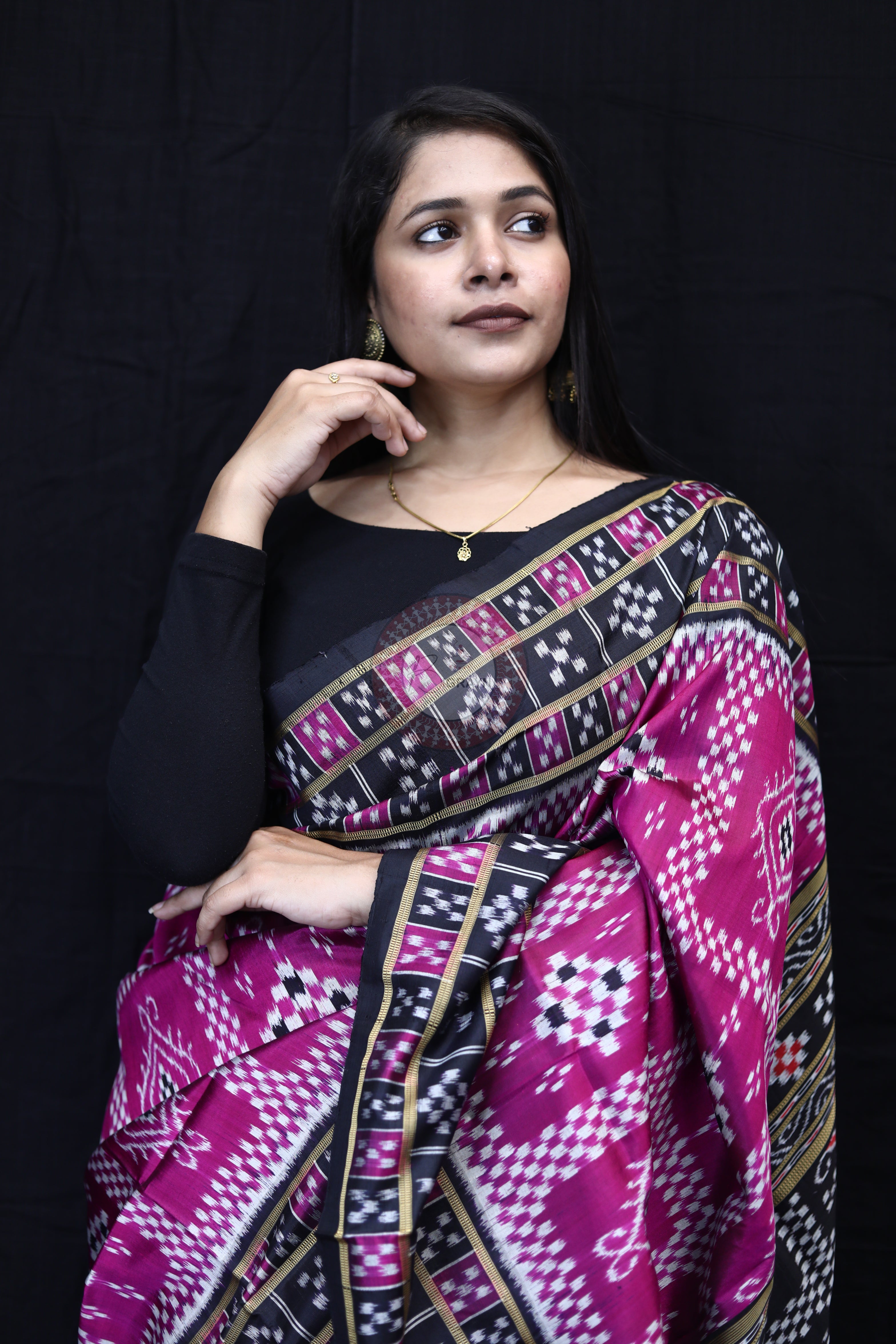 Magenta Black 3D Pasapali Mulberry Silk Saree