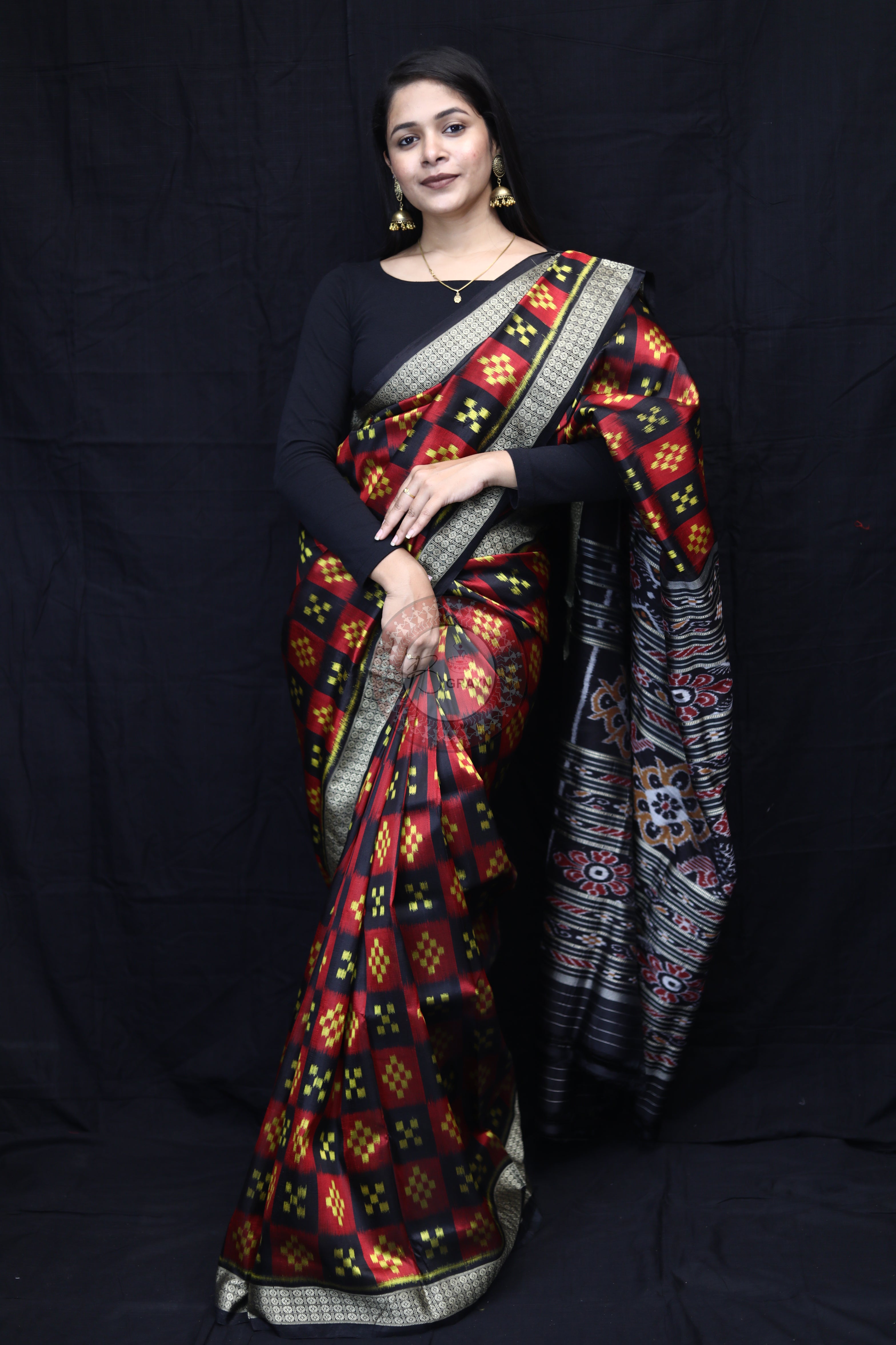 Maroon Black Small Pasapali Mulberry Silk Saree
