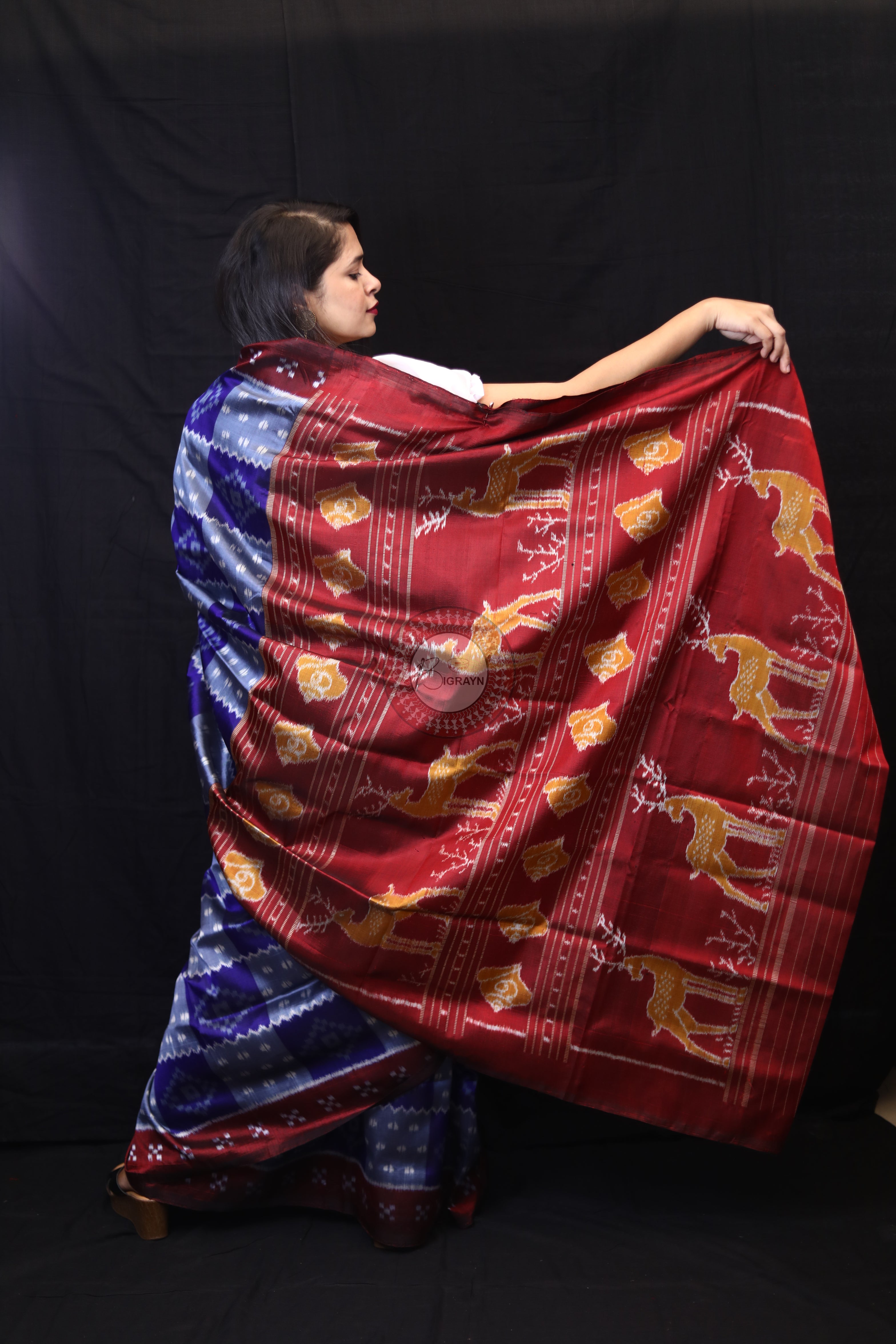 Grey Blue Box Pasapali Mulberry Silk Saree