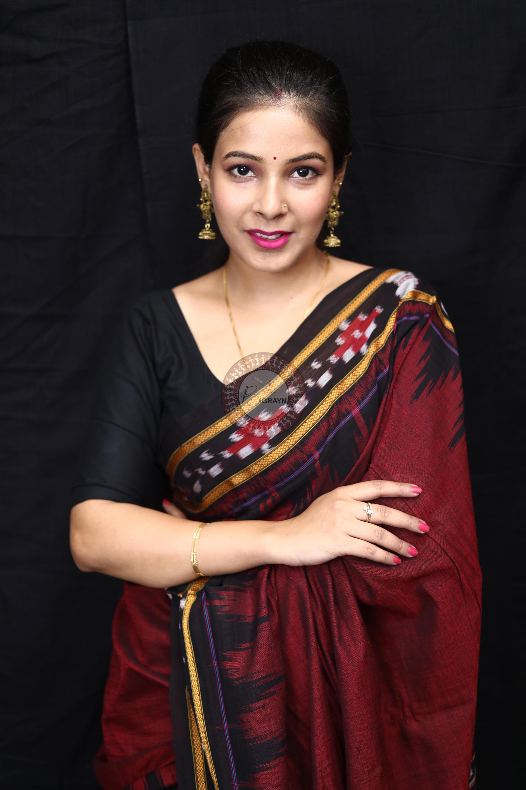 Maroon Black Rekha Pasapali Khandua Cotton Saree