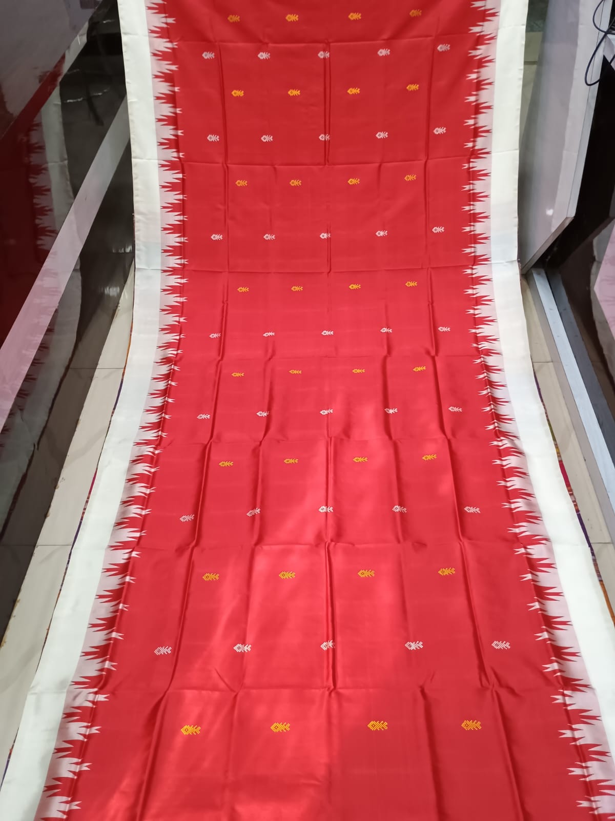 Red off white Multi Colour Kumbha Double Anchal Berhampuri Silk Saree