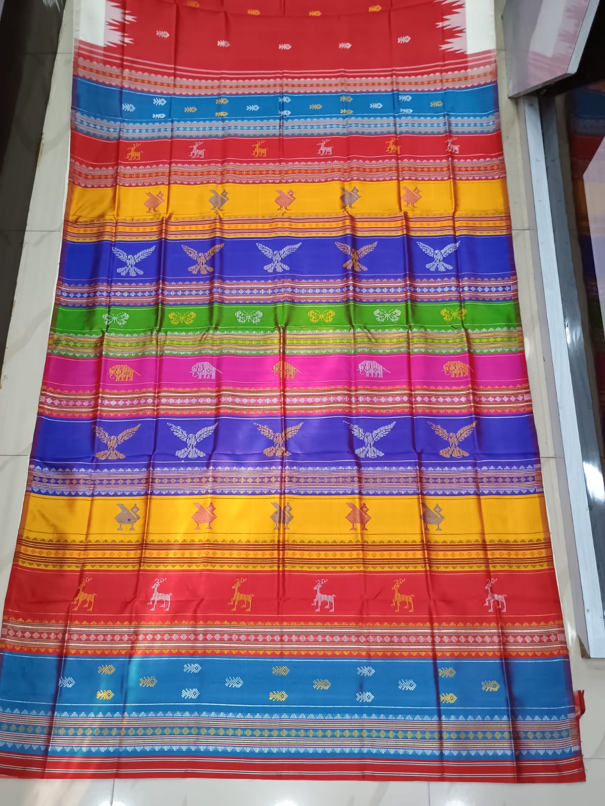 Red off white Multi Colour Kumbha Double Anchal Berhampuri Silk Saree