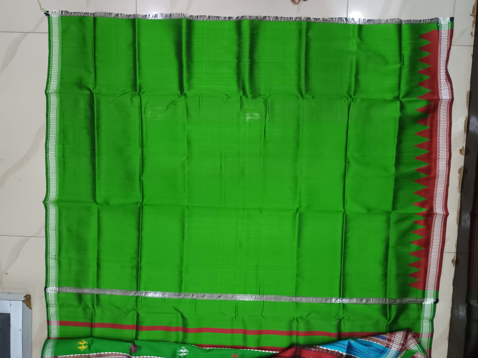 Green Red Multi Colour Kumbha Double Anchal Berhampuri Silk Saree