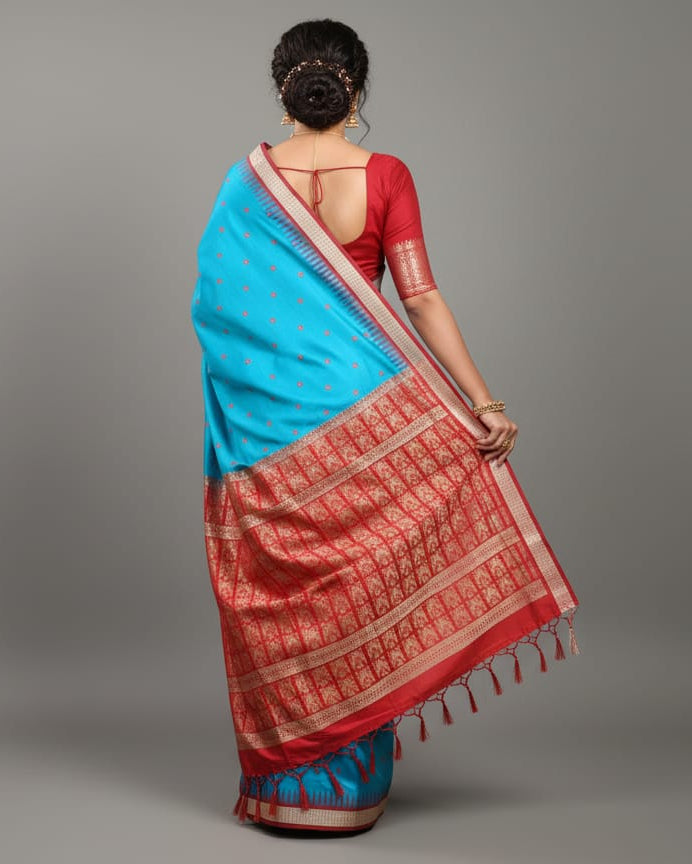 Copper Sulphate Red Flower Design Bomkai Silk Saree
