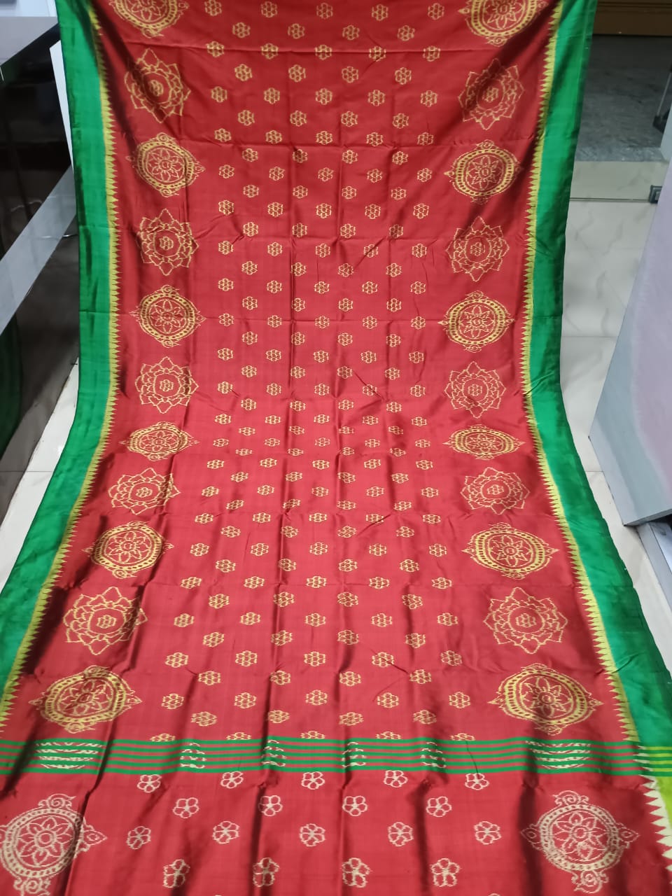Red Green Chakra Bandha Design Mulberry Silk Saree