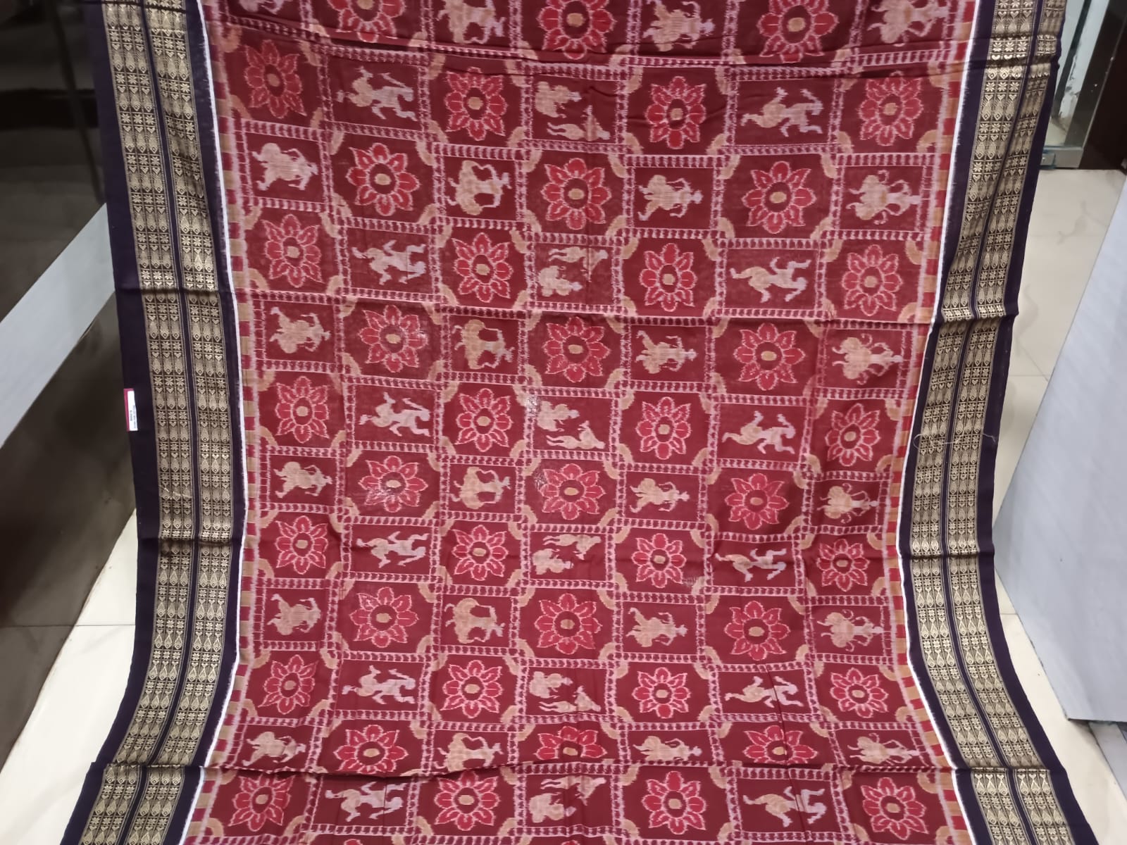 Maroon Coffee Dancer And Flower Design Odisha Handloom Sambalpuri Cotton Saree