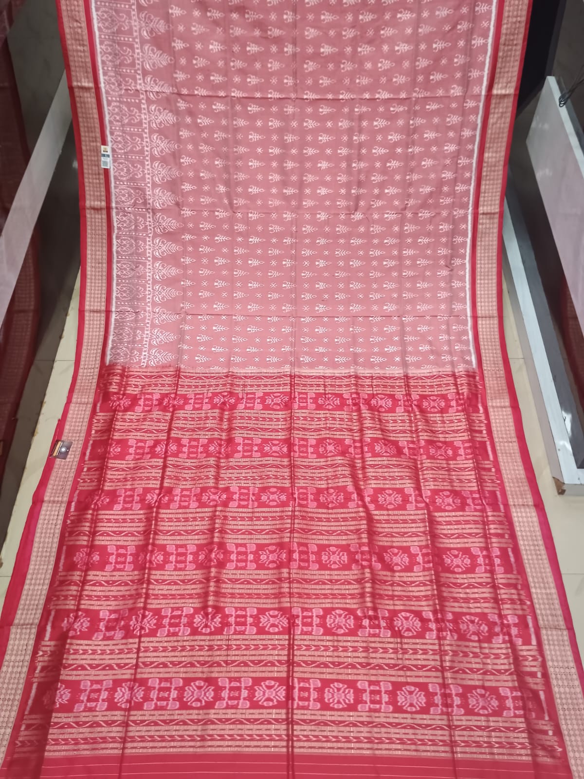 Peach Pink Red Ek Chandia Design Sambalpuri Silk Saree