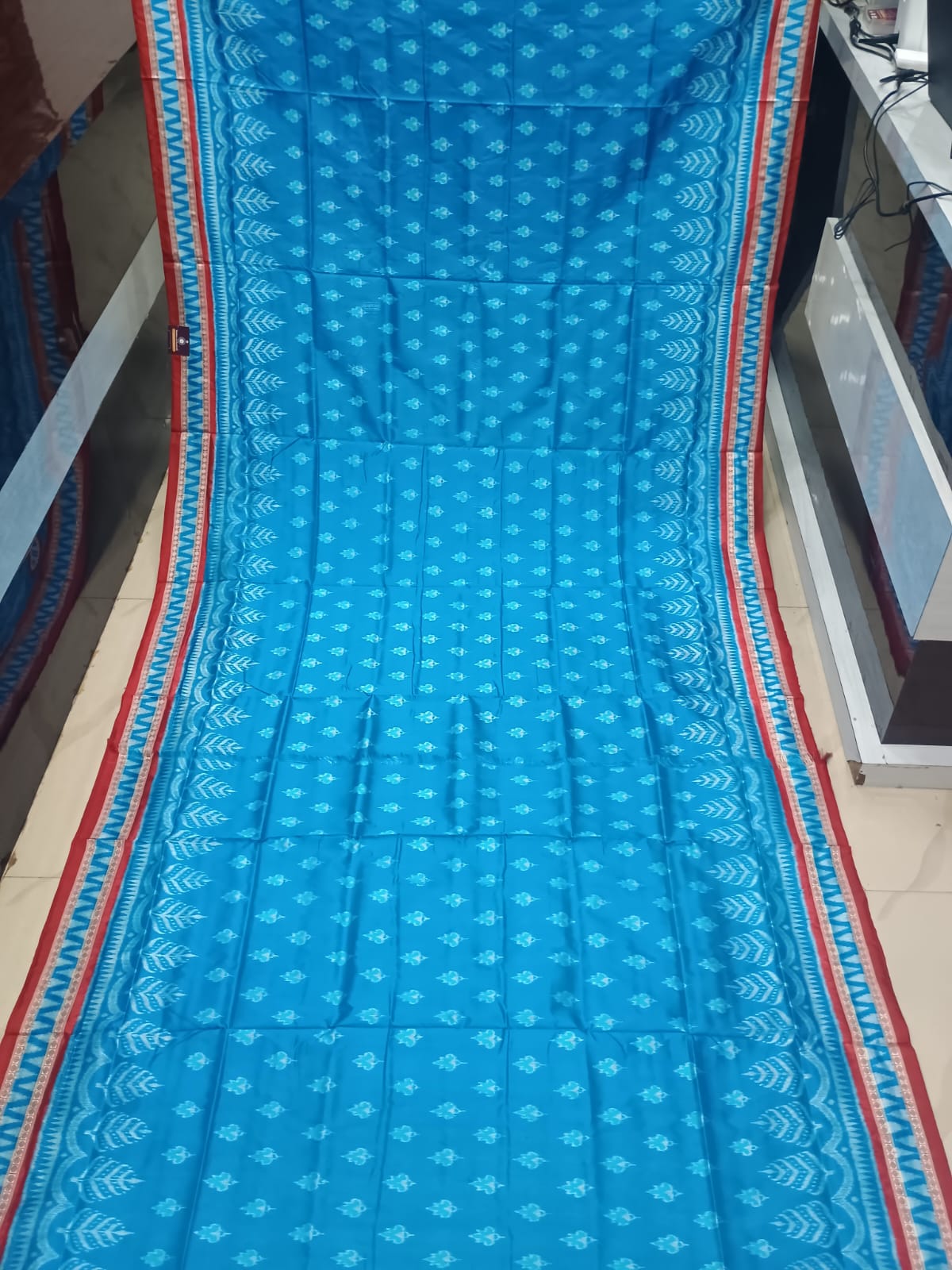 Copper Sulphate Red Tree Design Sambalpuri Silk Saree