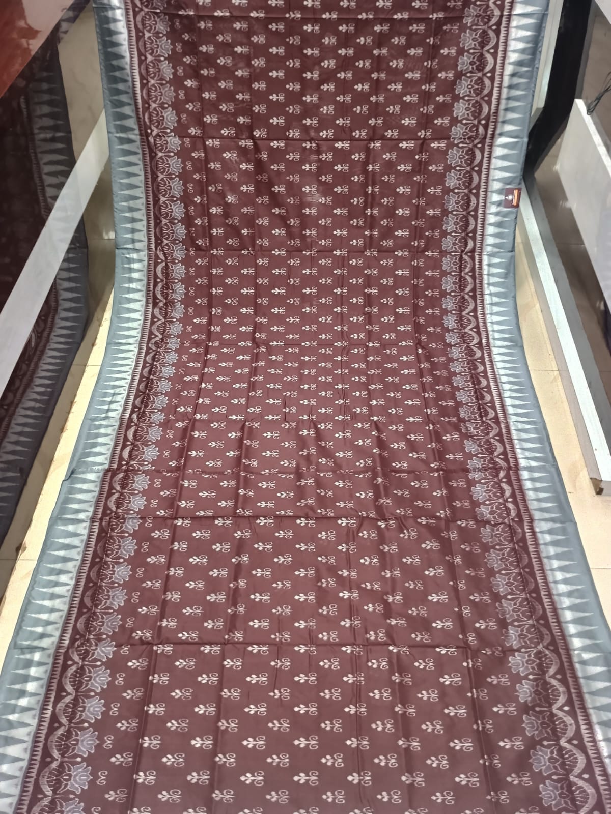 Coffee Red Tree Design Sambalpuri Silk Saree