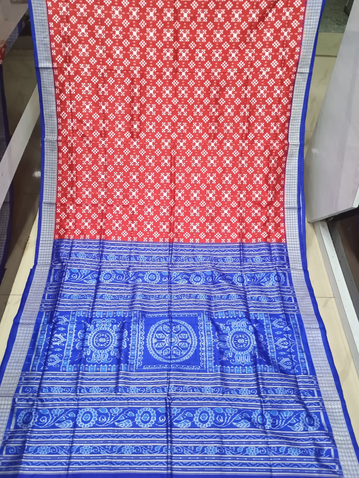 Red Blue Pasapali Design Sambalpuri Silk Saree