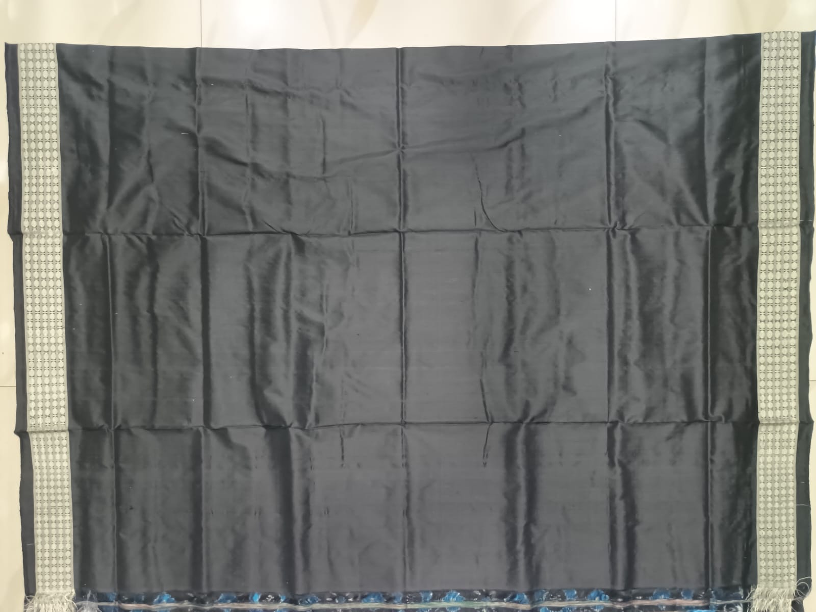 White Black Aswini Design Sambalpuri Silk Saree