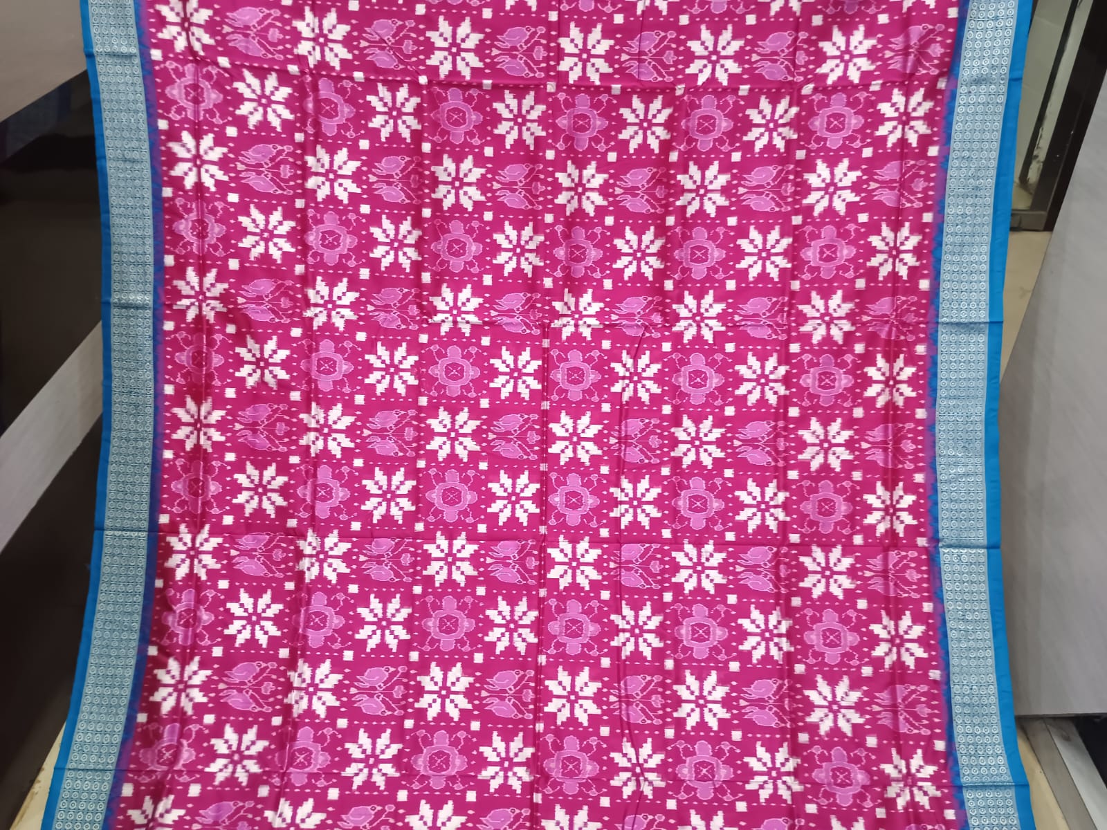 Pink Copper Sulphate Pasapali And Birds Design Sambalpuri Silk Saree