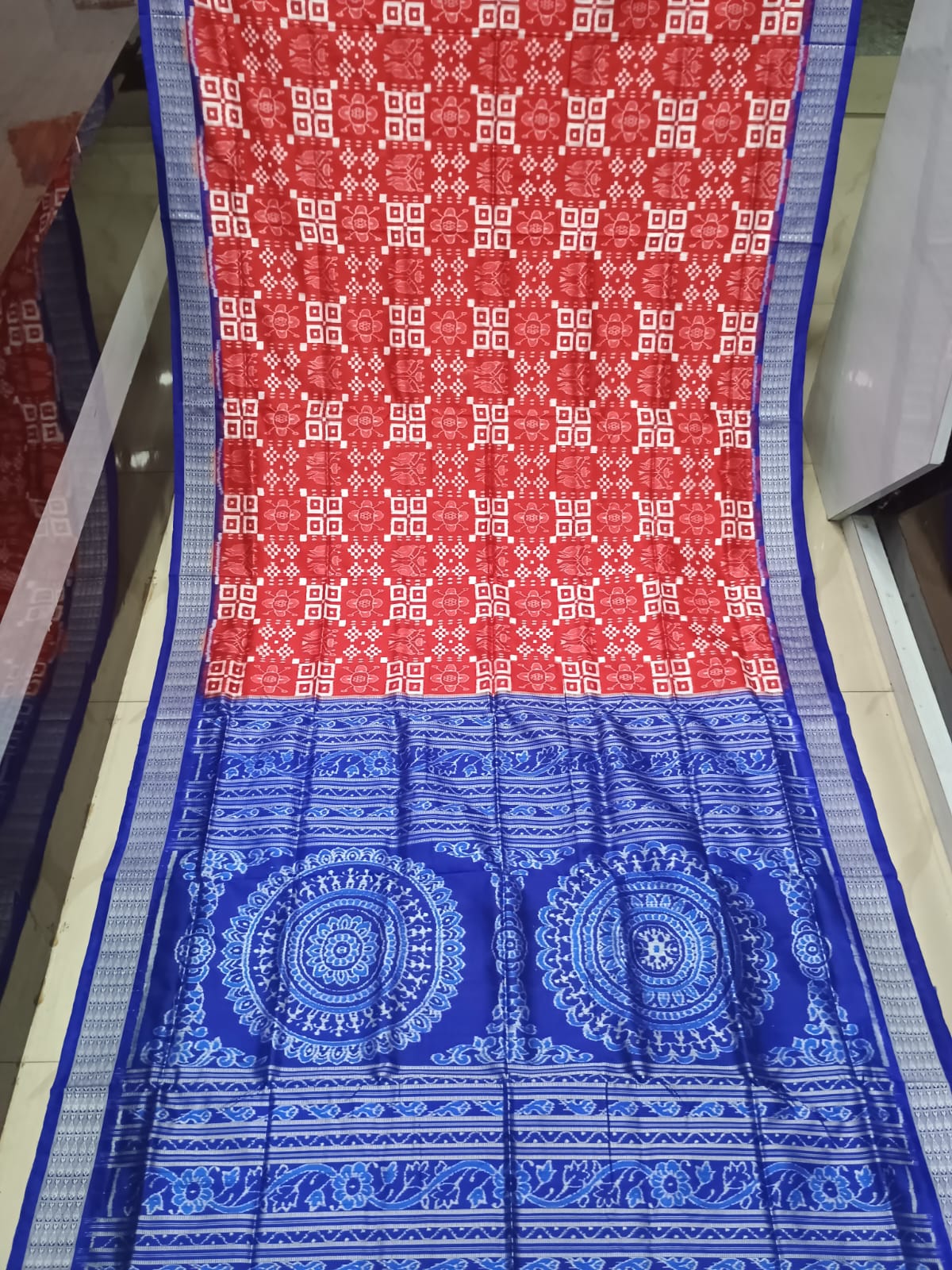 Red Blue Pasapali And Birds Design Sambalpuri Silk Saree