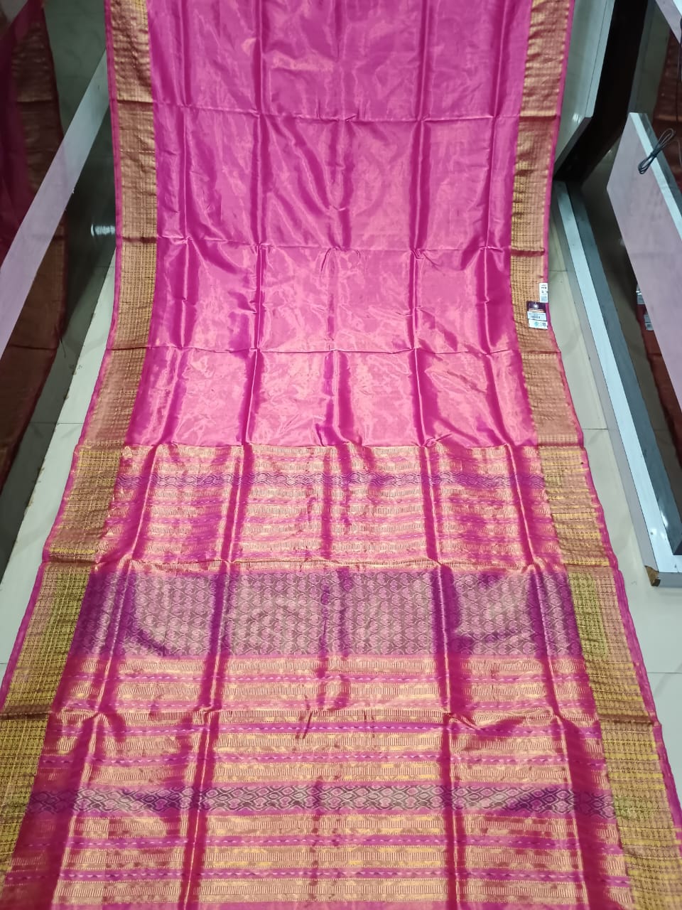 Magenta Dash Phulia Full Tissue Silk Saree