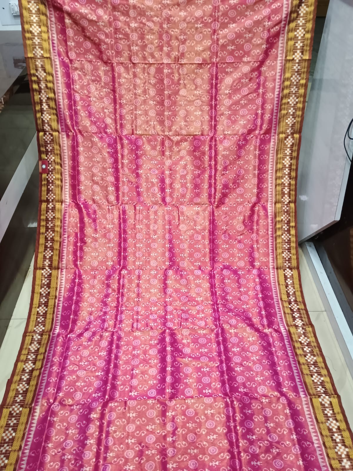 Pink Maroon S Bandha border Pasapali Tissue Silk Saree