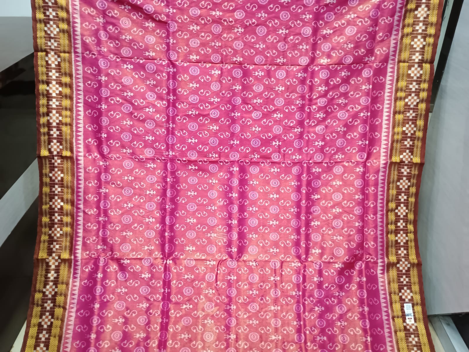 Pink Maroon S Bandha border Pasapali Tissue Silk Saree