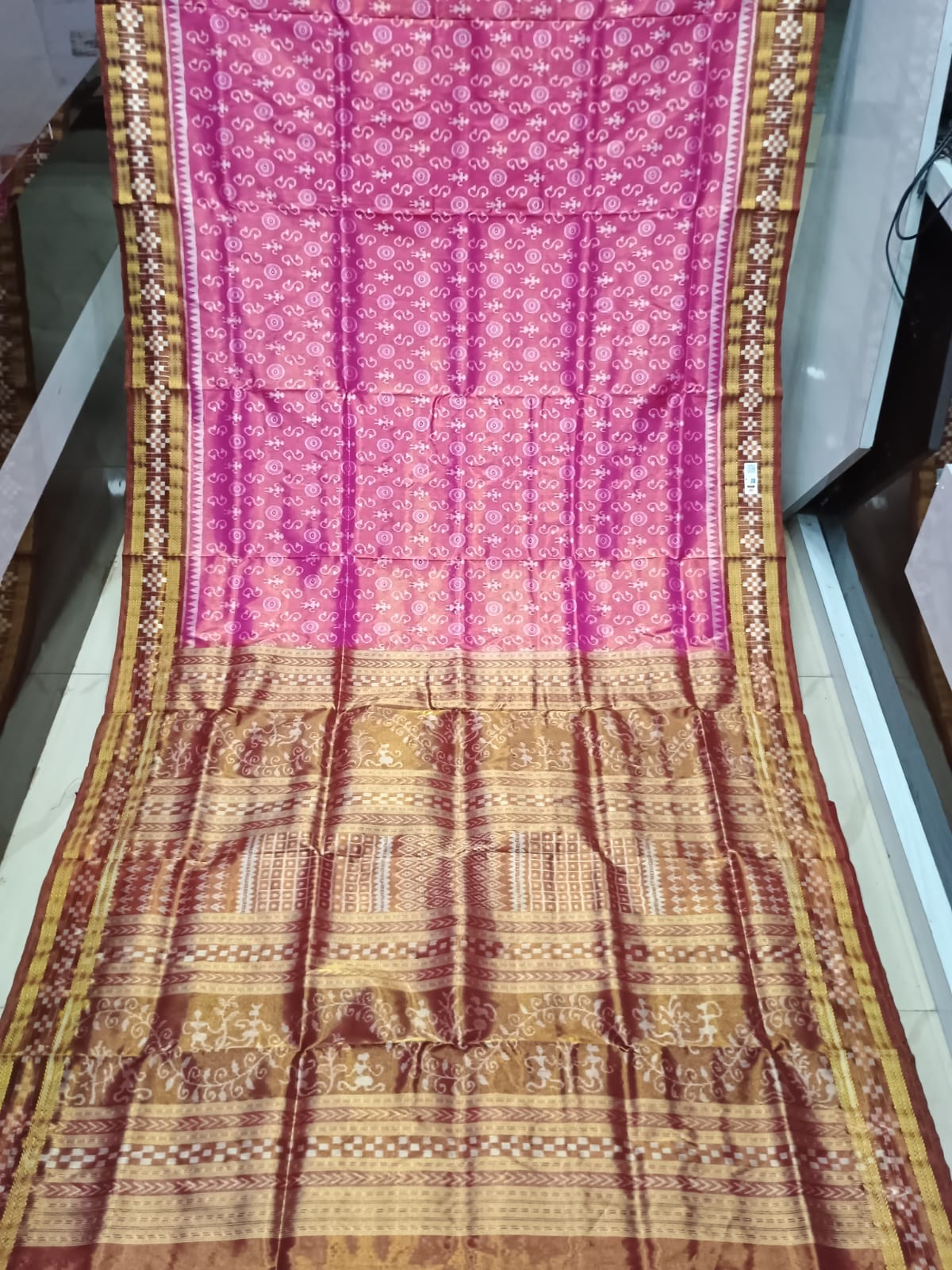 Pink Maroon S Bandha border Pasapali Tissue Silk Saree