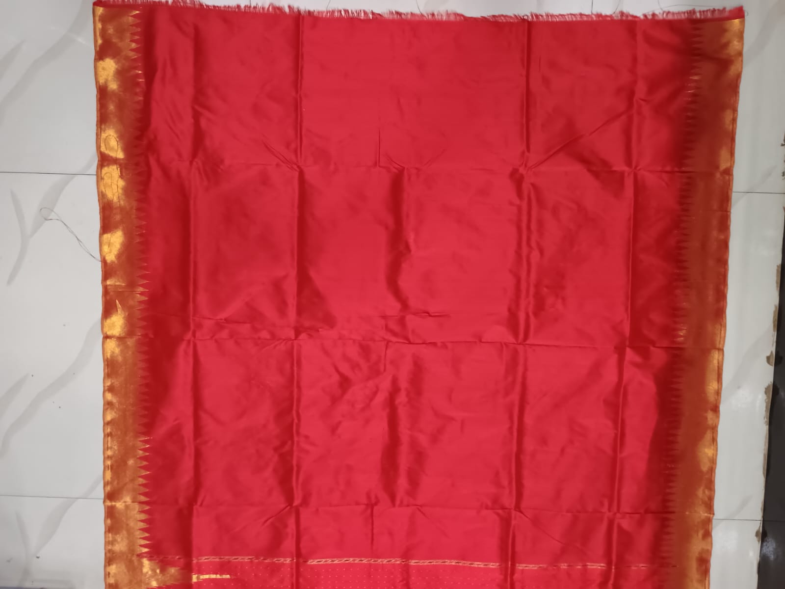 Red Golden Body Buti Phoda Kumbha Half Tissue Sambalpuri Silk Saree