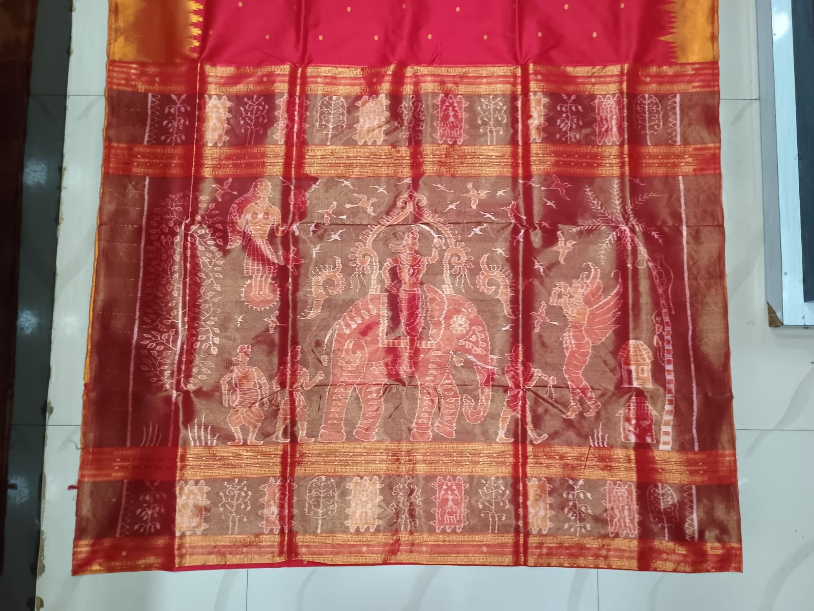 Red Golden Phoda Kumbha Half Tissue Sambalpuri Silk Saree