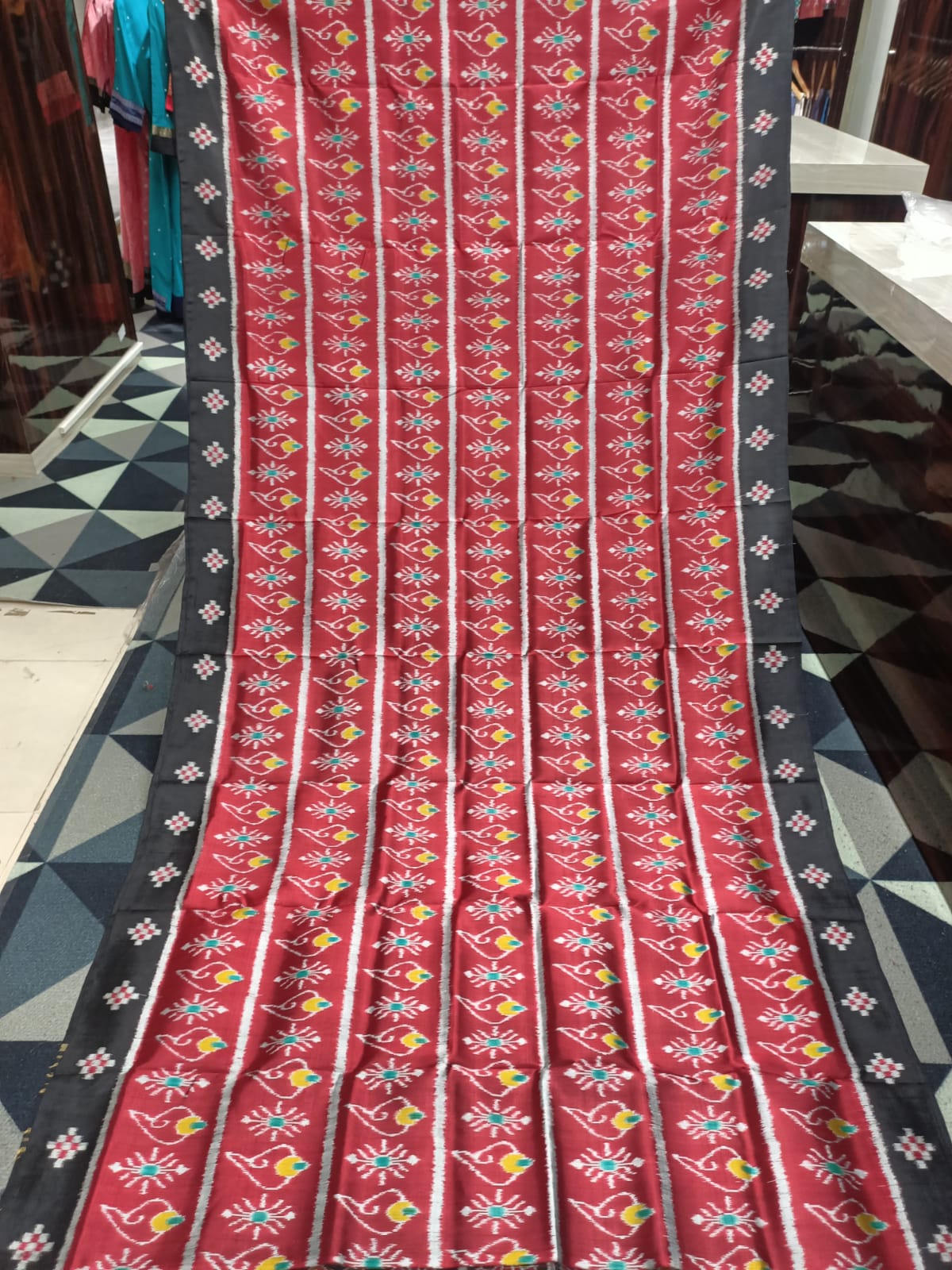 Maroon Black Sankha Design Khandua Silk Saree