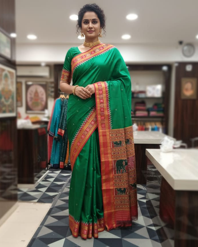 Green Red Pasapali Border Khandua Silk Saree