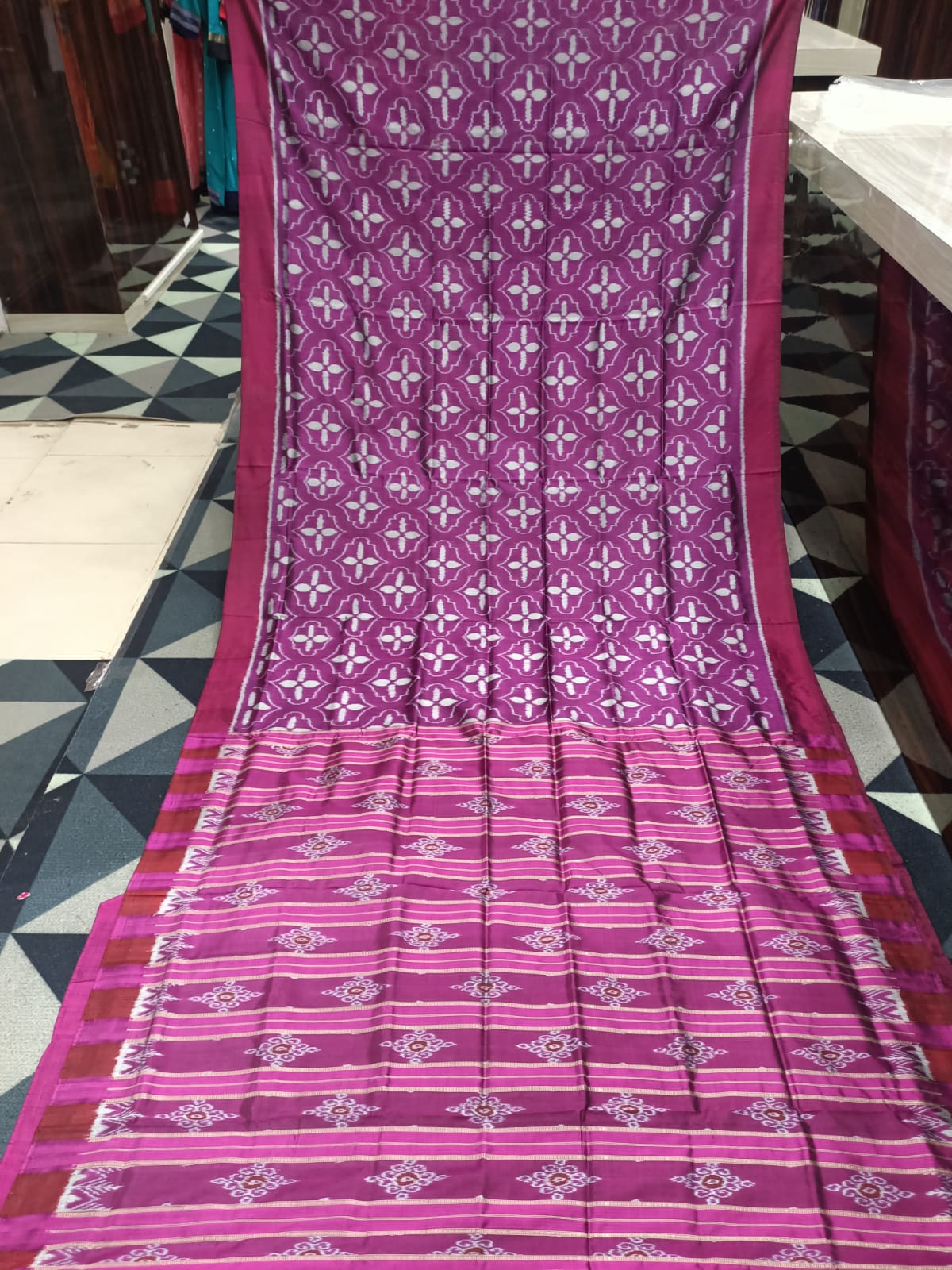 Purple Magenta Design Mulberry Silk Saree