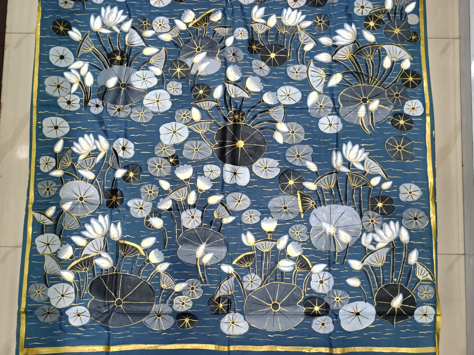 Grey Water Lily Morden Art Theme Pattachitra Khadi Silk Saree