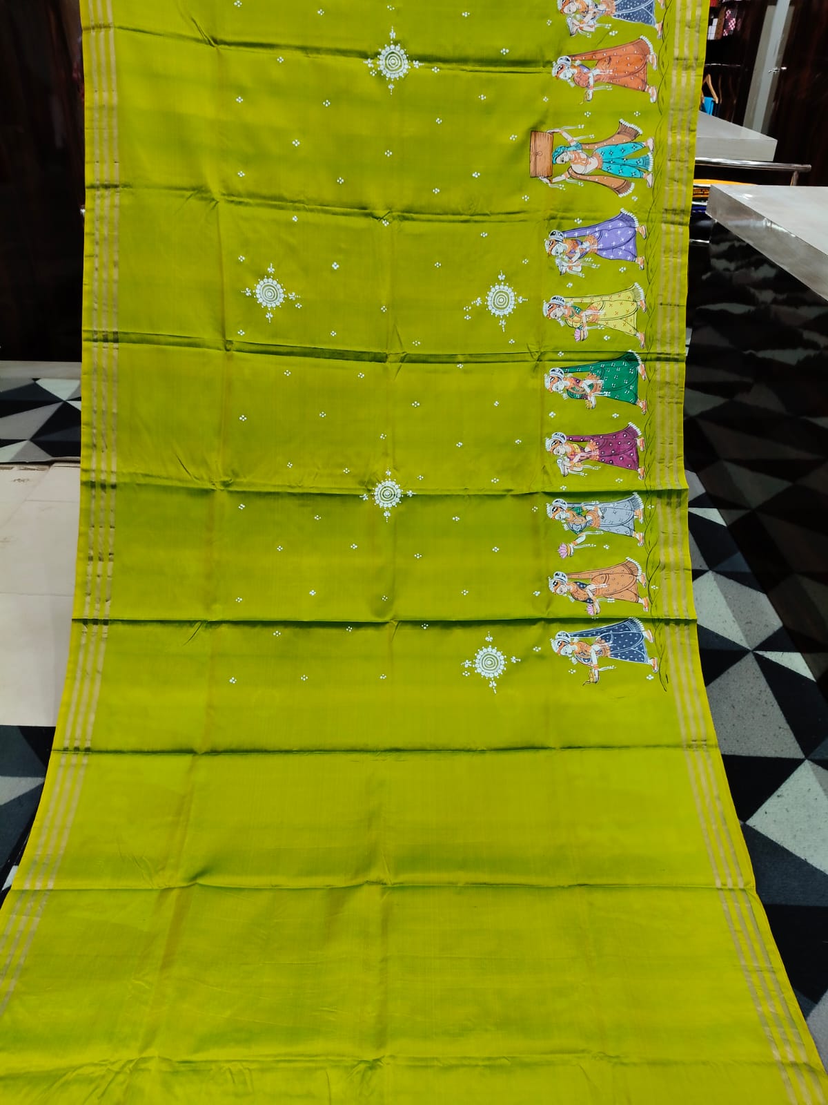 Mehendi Green Buttle Green Boita Bandan Theme Pattachitra Kanjeeveram Silk Saree