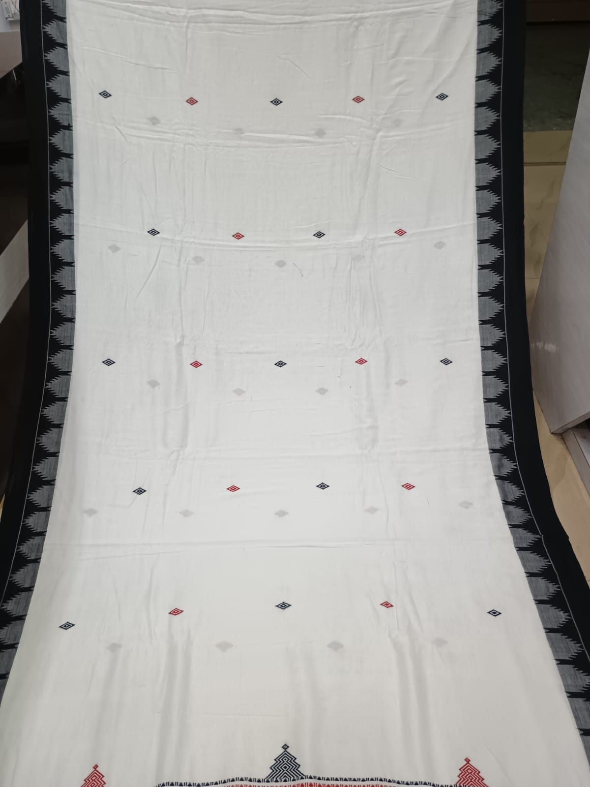 White Black Plain Kumbha Border Odisha Handloom Kotpad Cotton Saree
