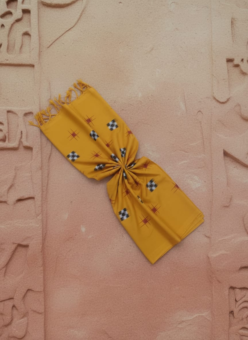 Yellow White Mini Pasapali Ikat Design Sambalpuri Fabrics