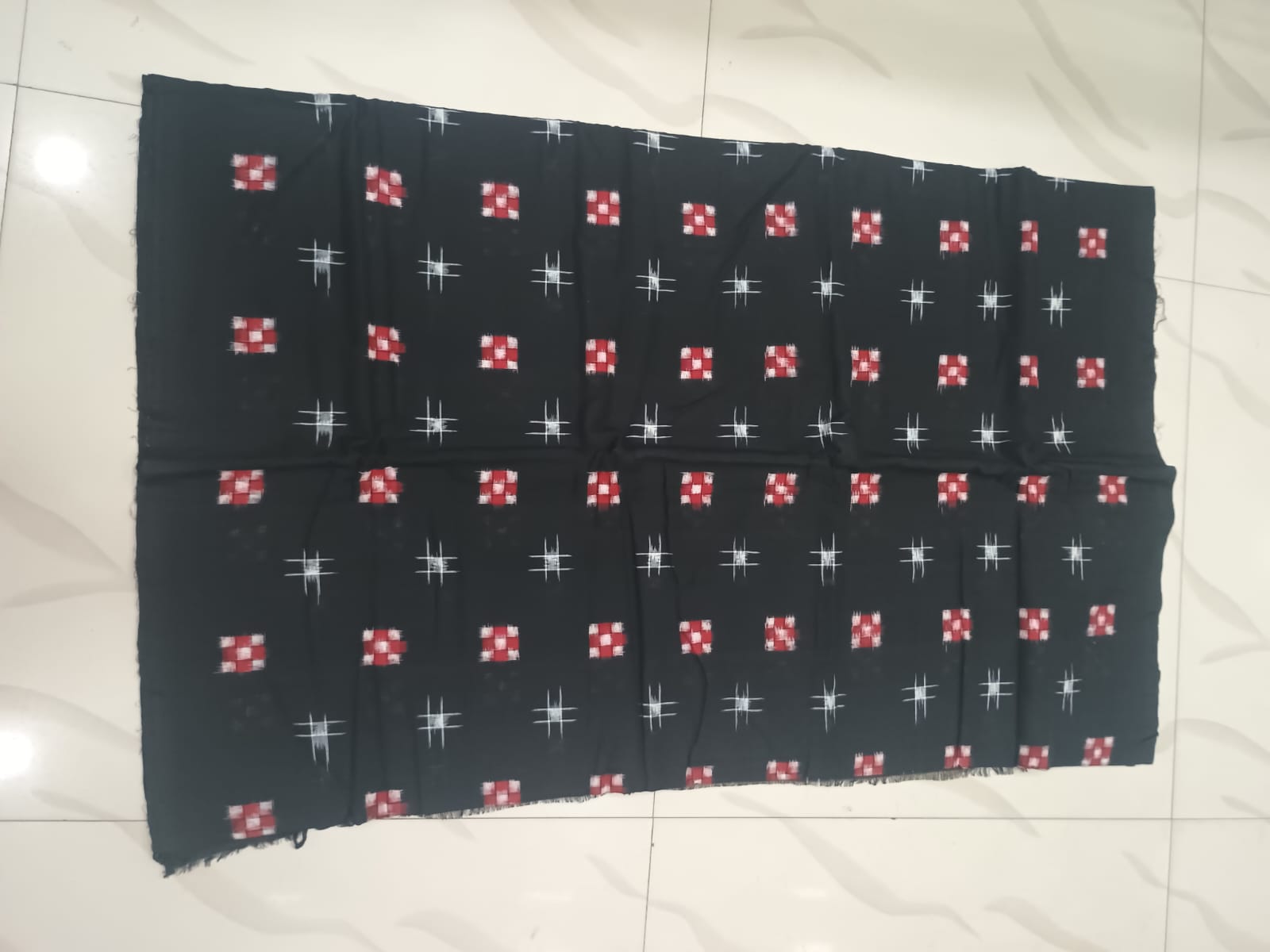 Black Red Mini Pasapali Ikat Design Sambalpuri Fabrics