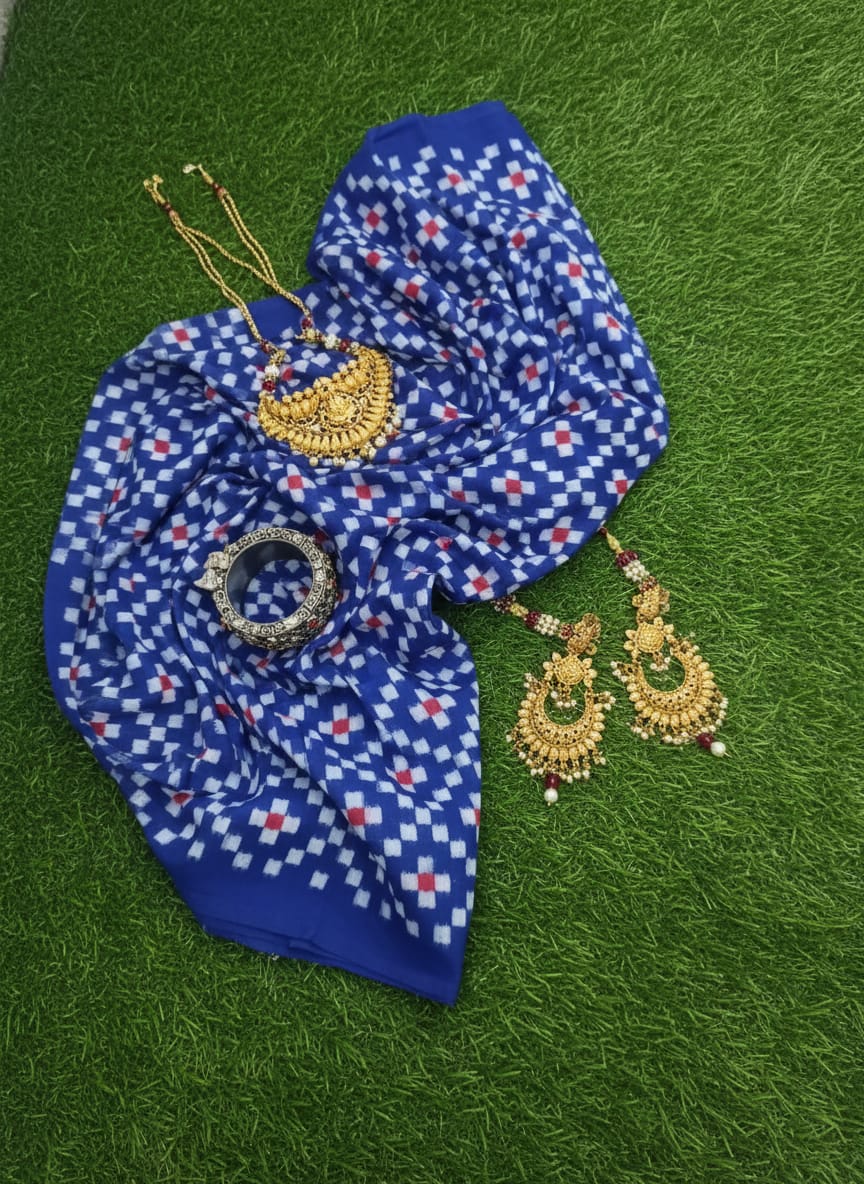 Blue White Red Pasapali Design Sambalpuri Fabrics