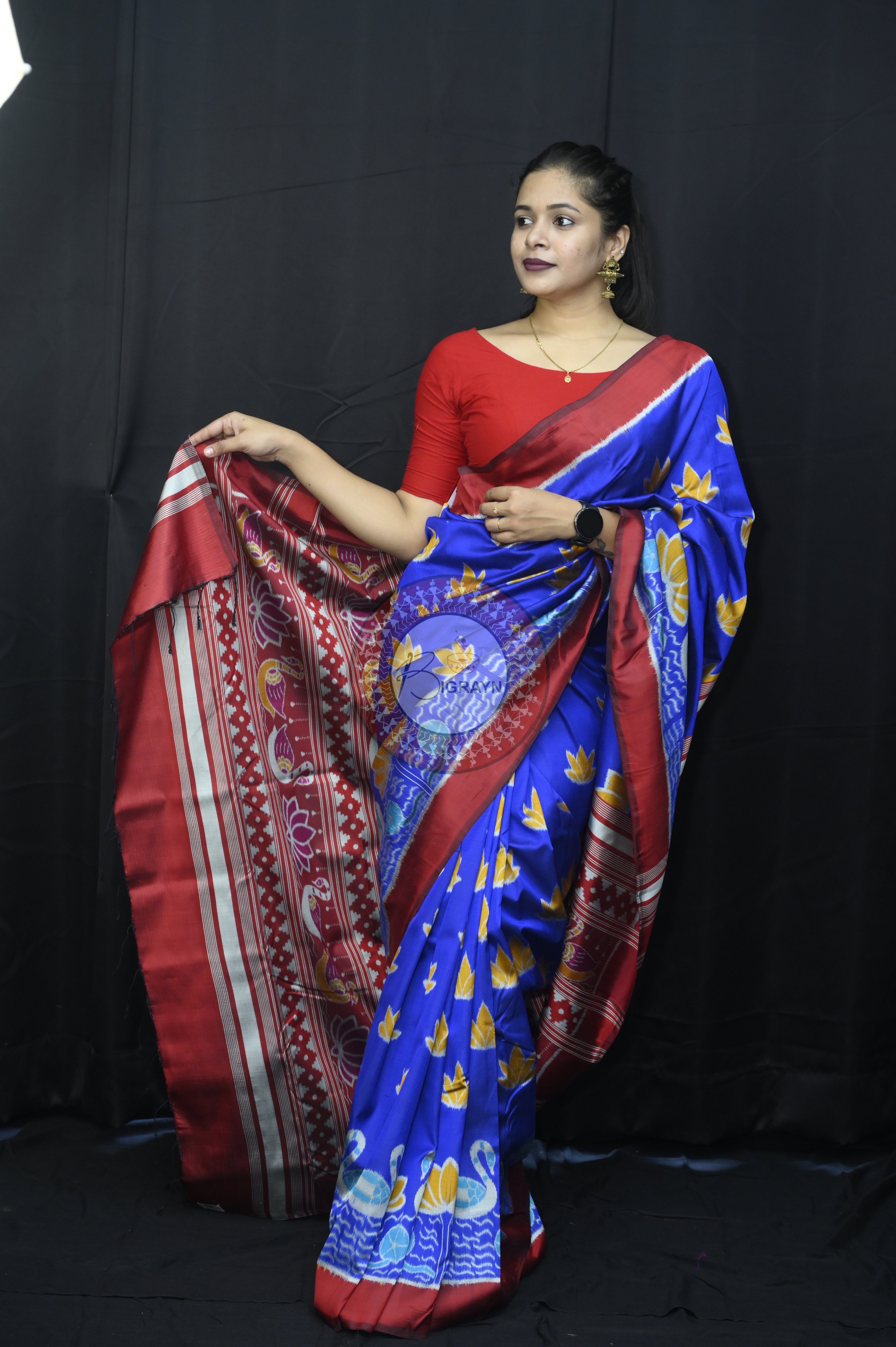 Blue Maroon Lotus Swans Mulberry Silk Saree