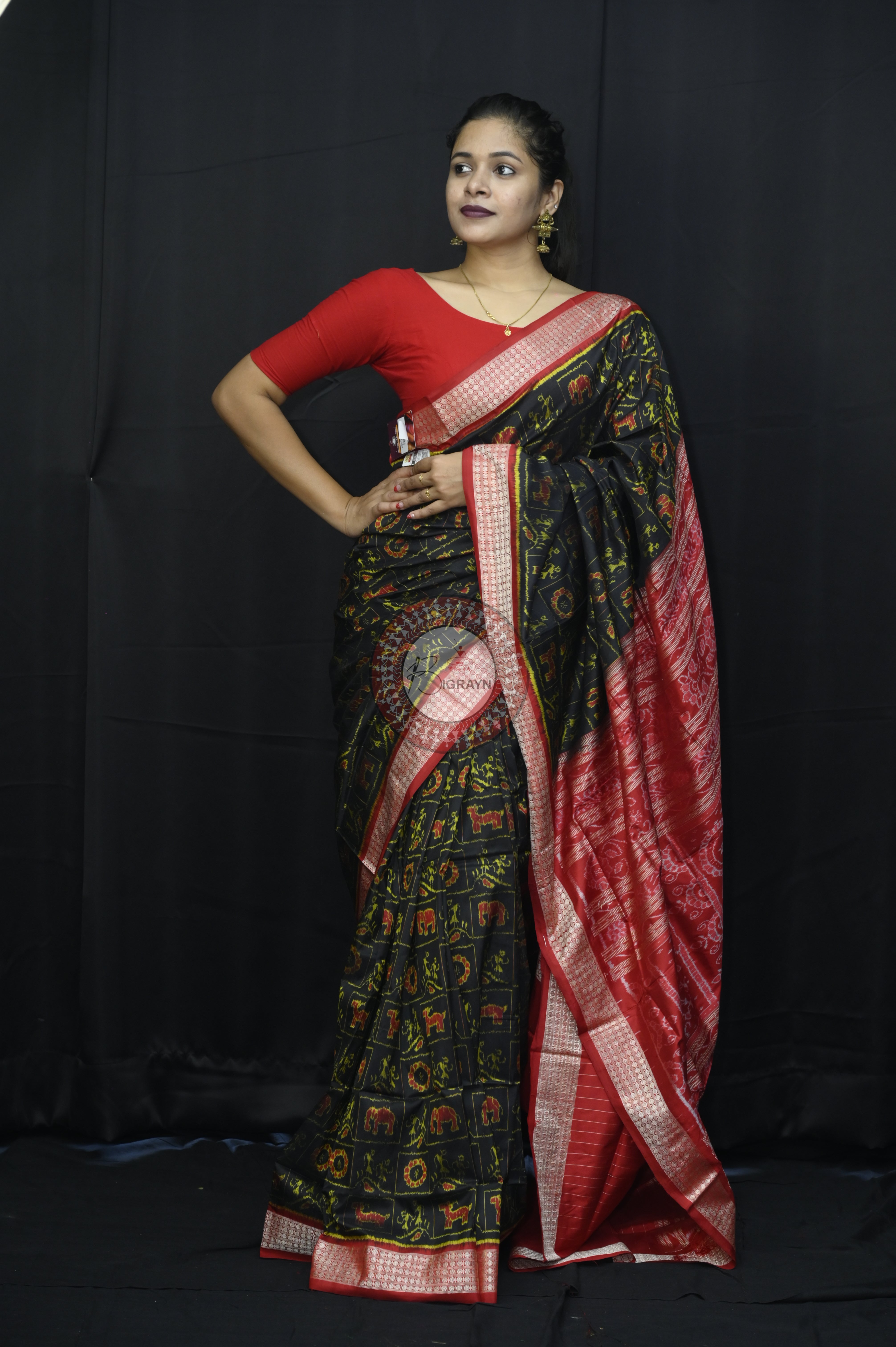 Black Red Tribal And Animal Sambalpuri Silk Saree