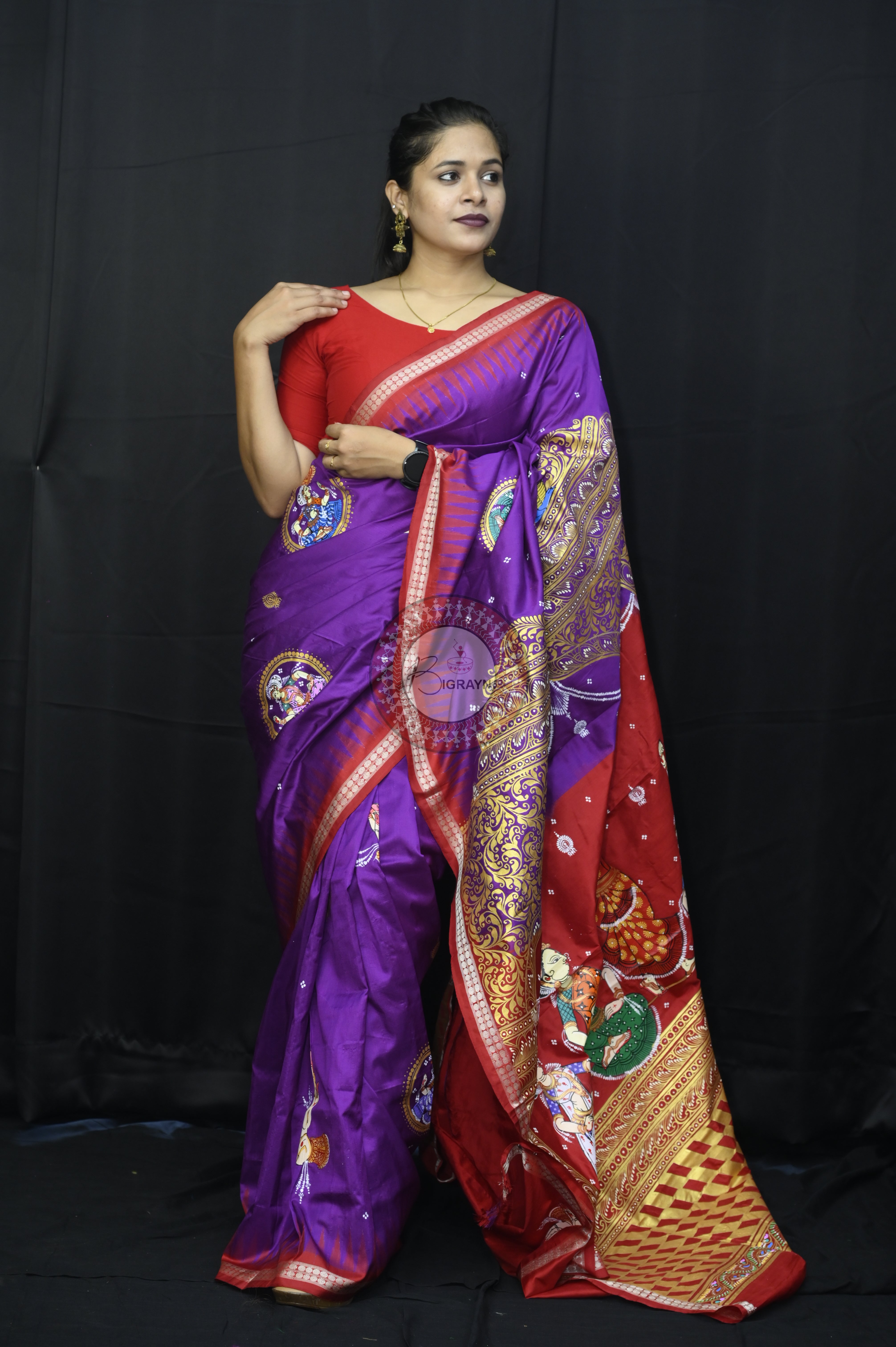 Purple Red Odishi Dancer Theme Pattachitra Sambalpuri Silk Saree