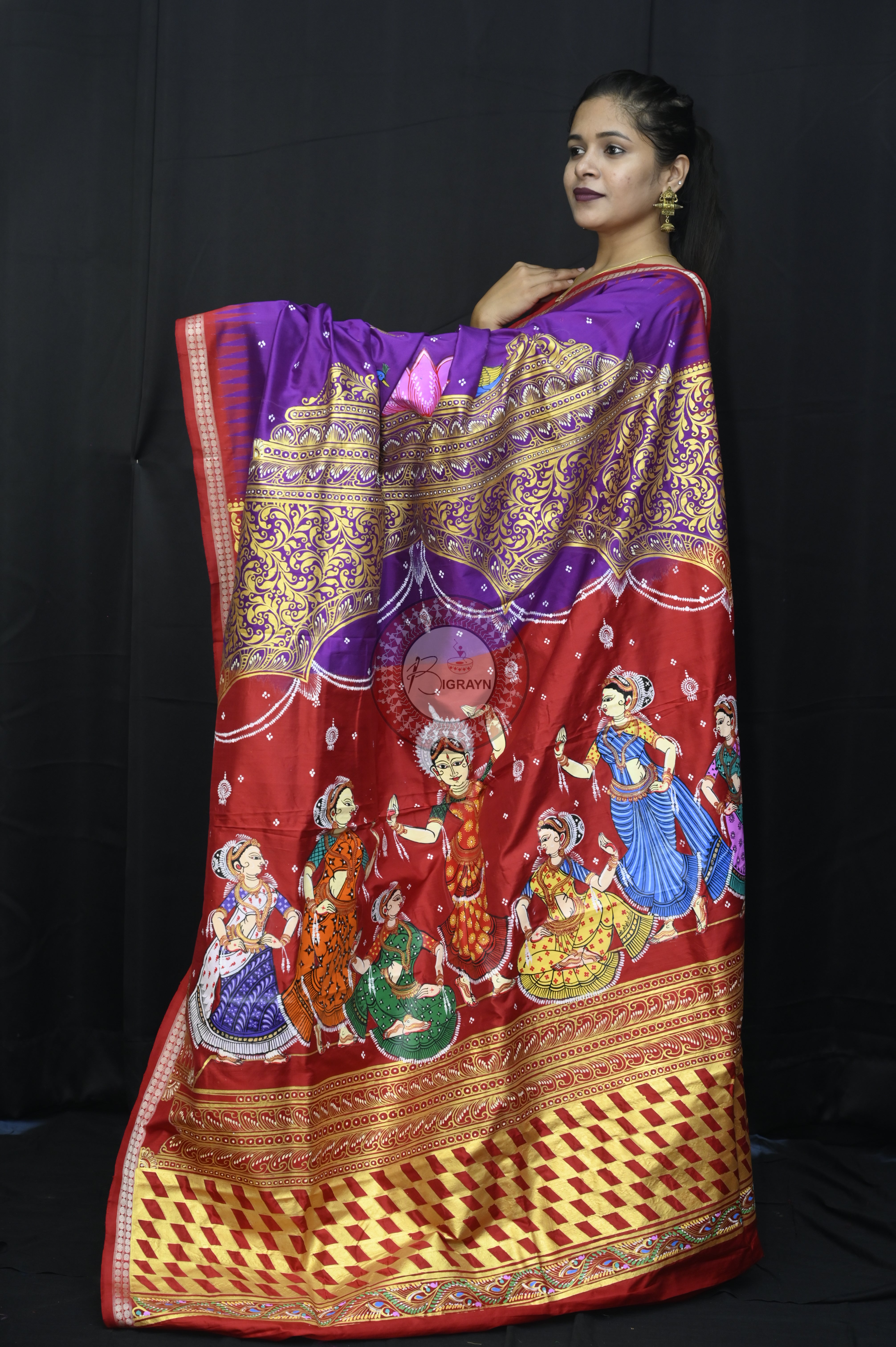 Purple Red Odishi Dancer Theme Pattachitra Sambalpuri Silk Saree