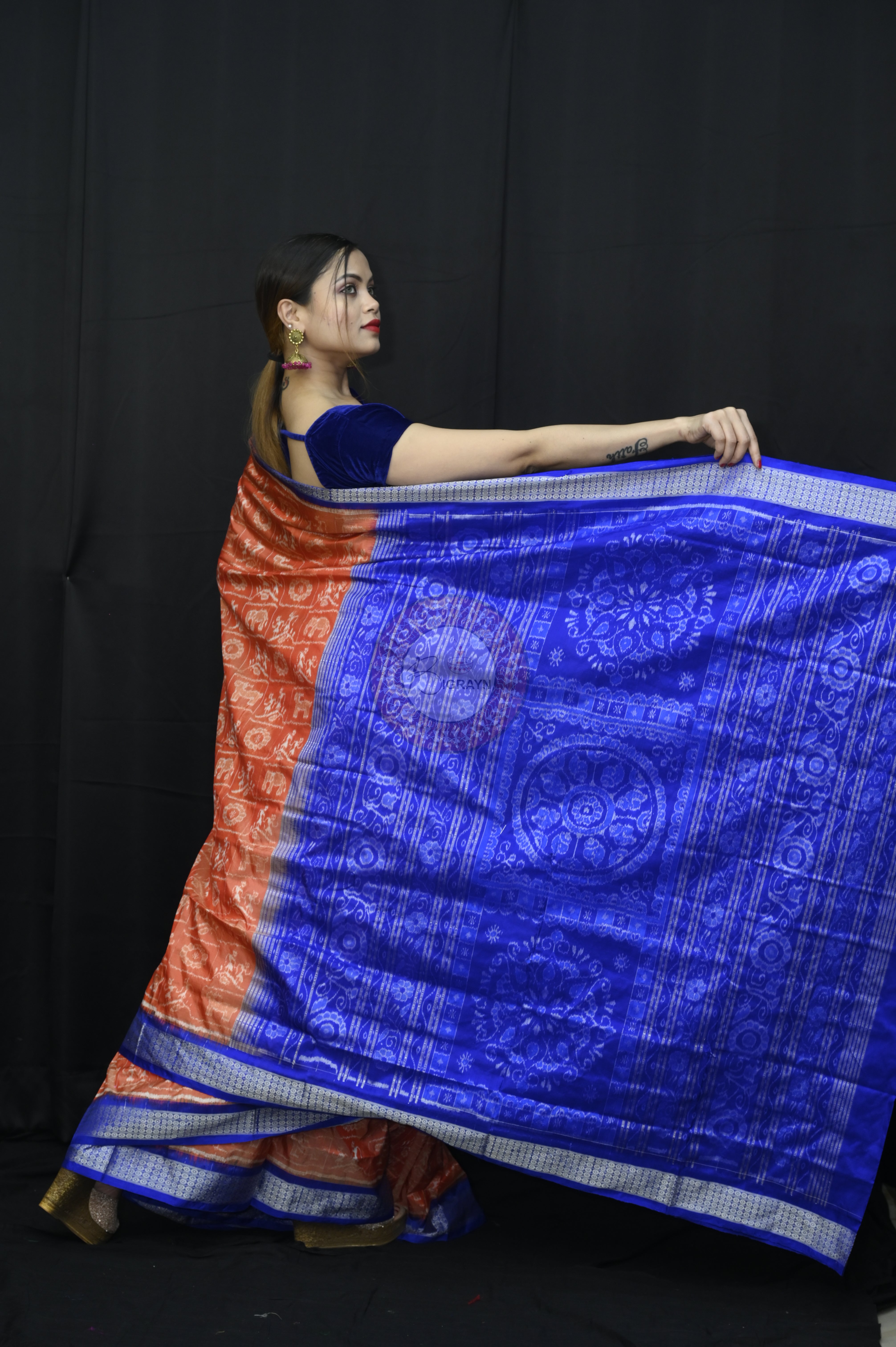Peach Blue Tribal And Animal Bandha Sambalpuri Silk Saree